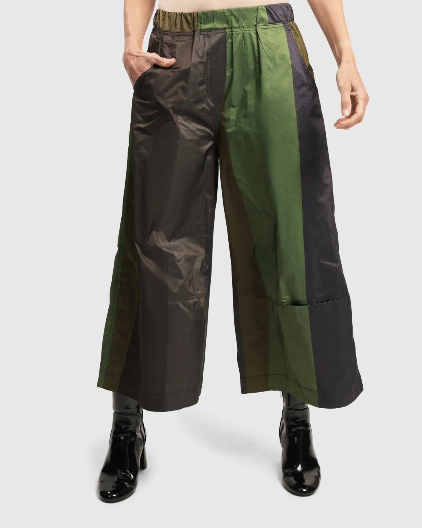 Women Alembika Alfresco Market Pants, Forest