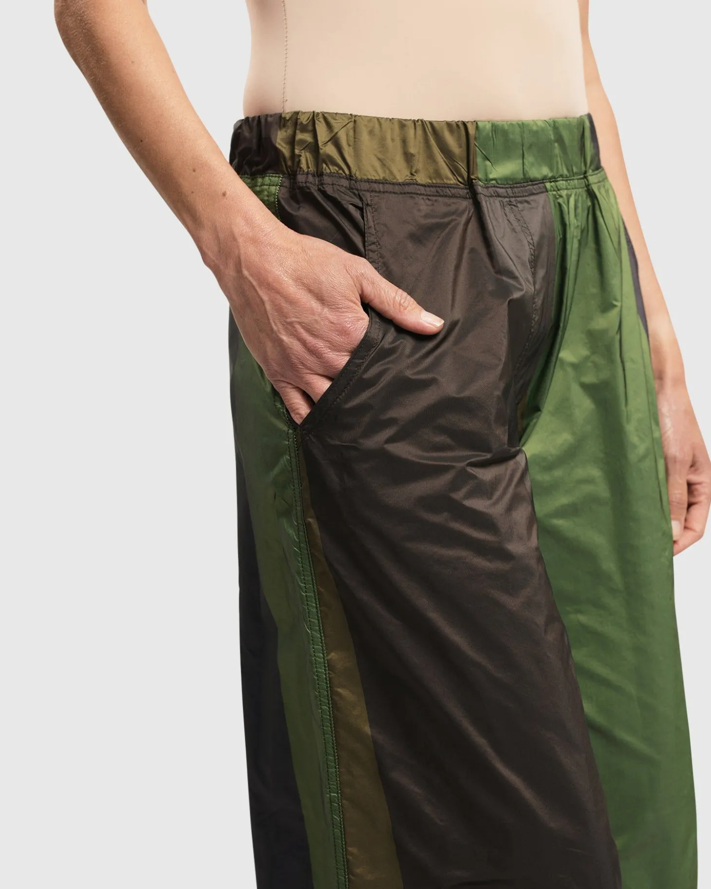 Women Alembika Alfresco Market Pants, Forest
