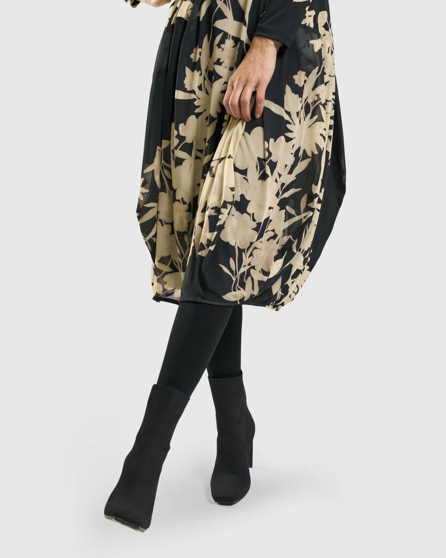 Women Alembika Amber Cocoon Dress, Floral