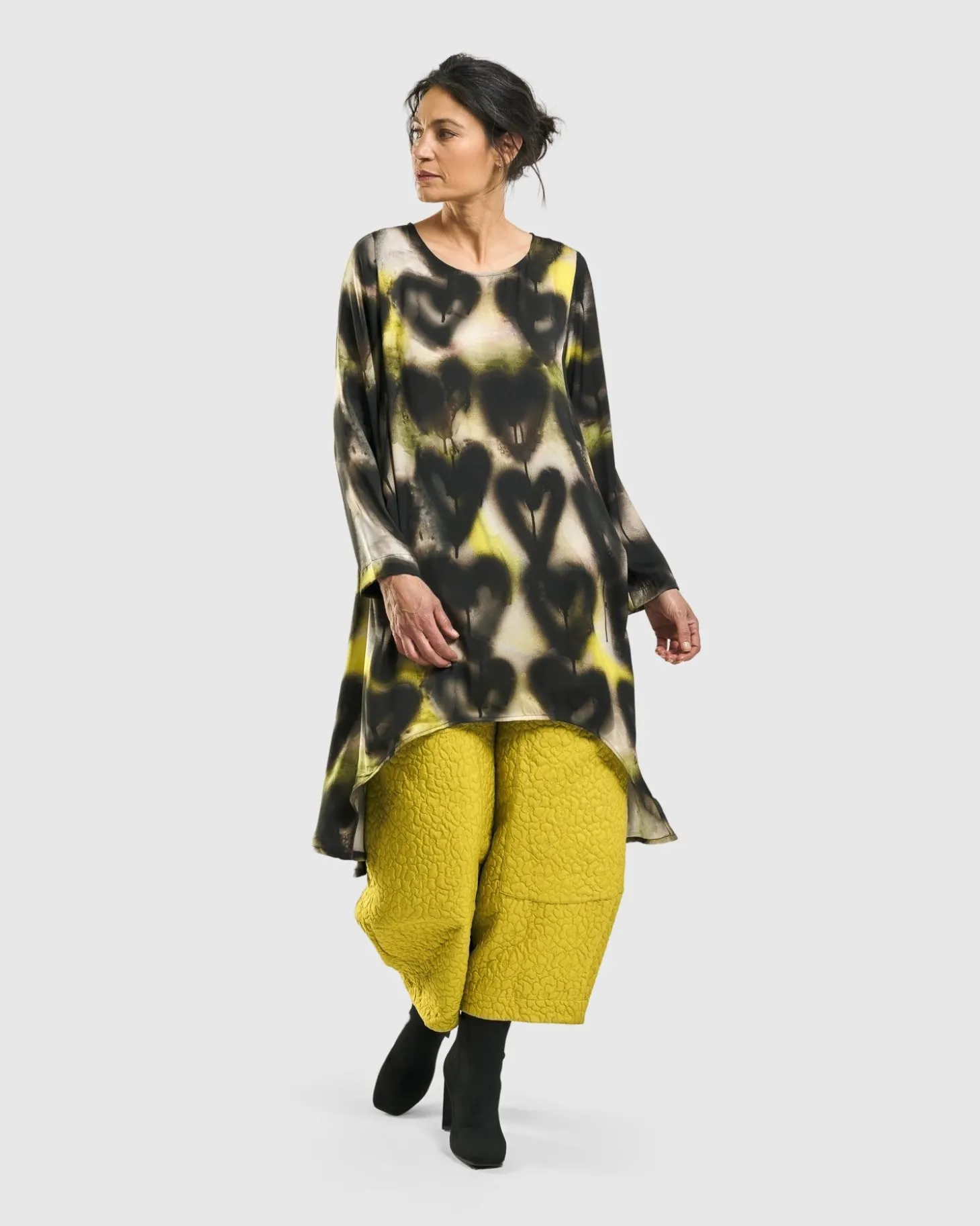 Women Alembika Amore Tunic Top, Hearts