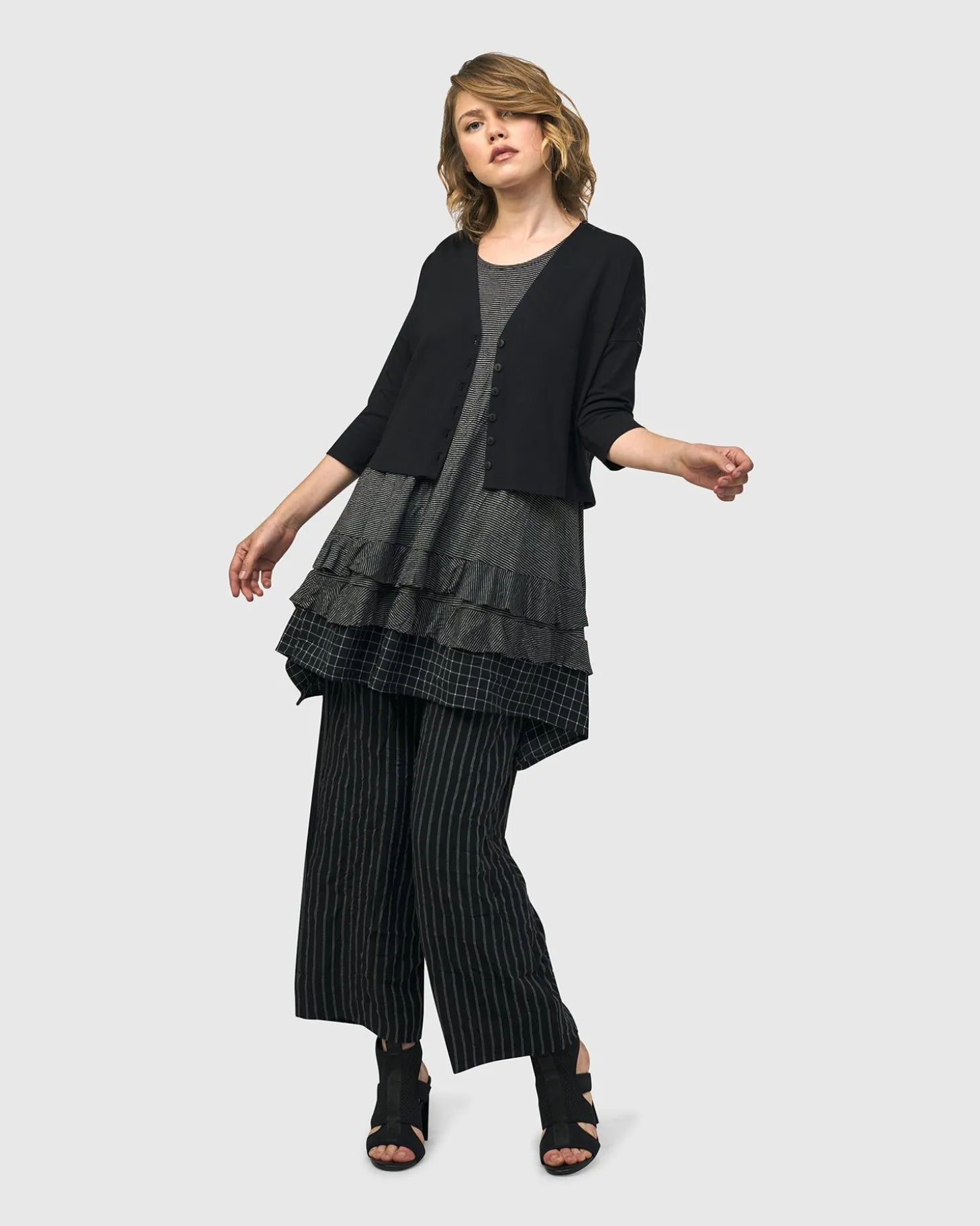 Women Alembika Andromeda Cropped Cardigan, Stripes