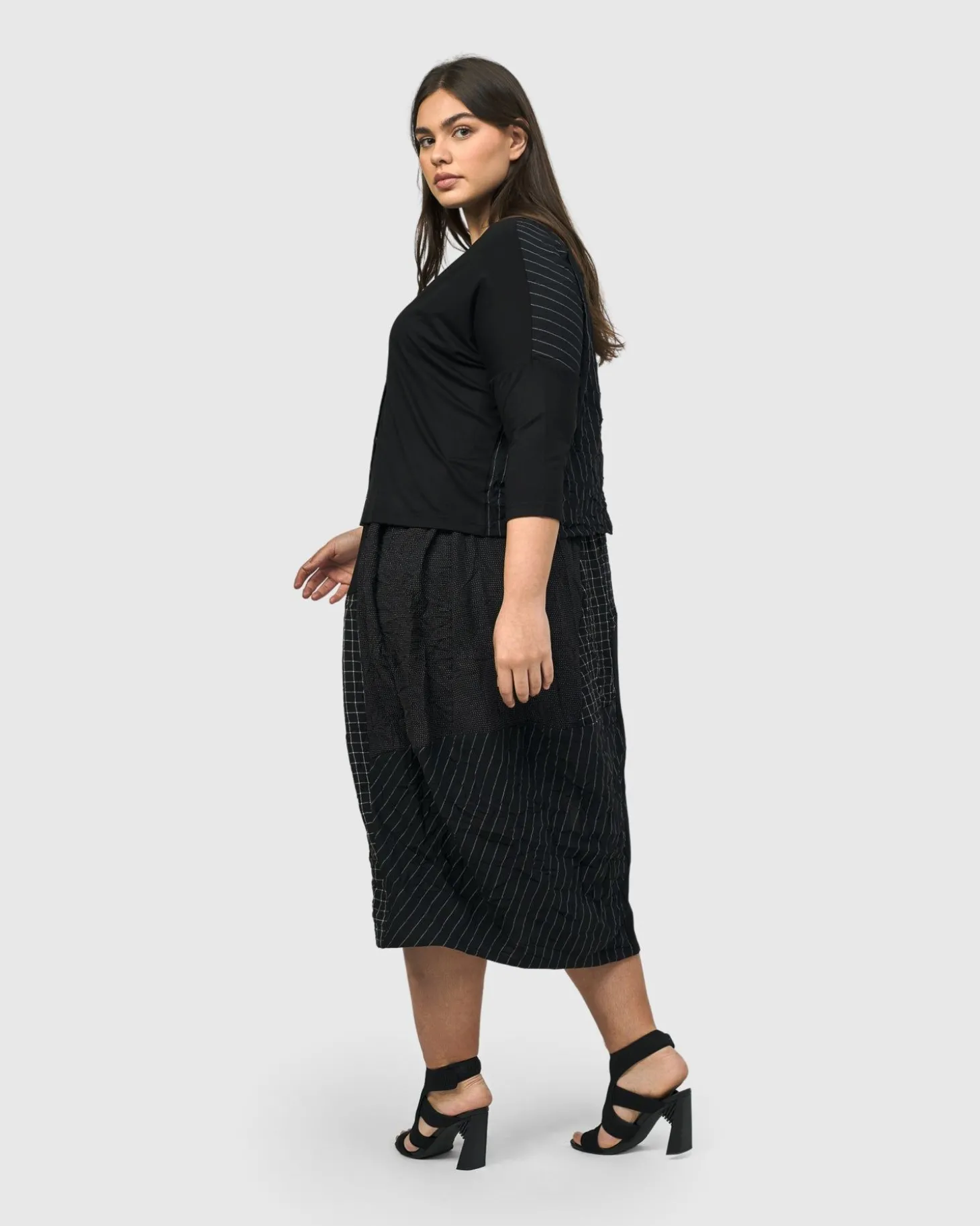 Women Alembika Andromeda Cropped Cardigan, Stripes