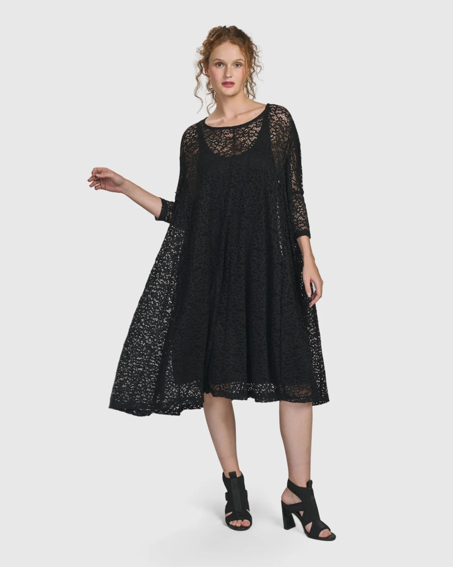 Women Alembika Artemis Trapeze Dress, Black