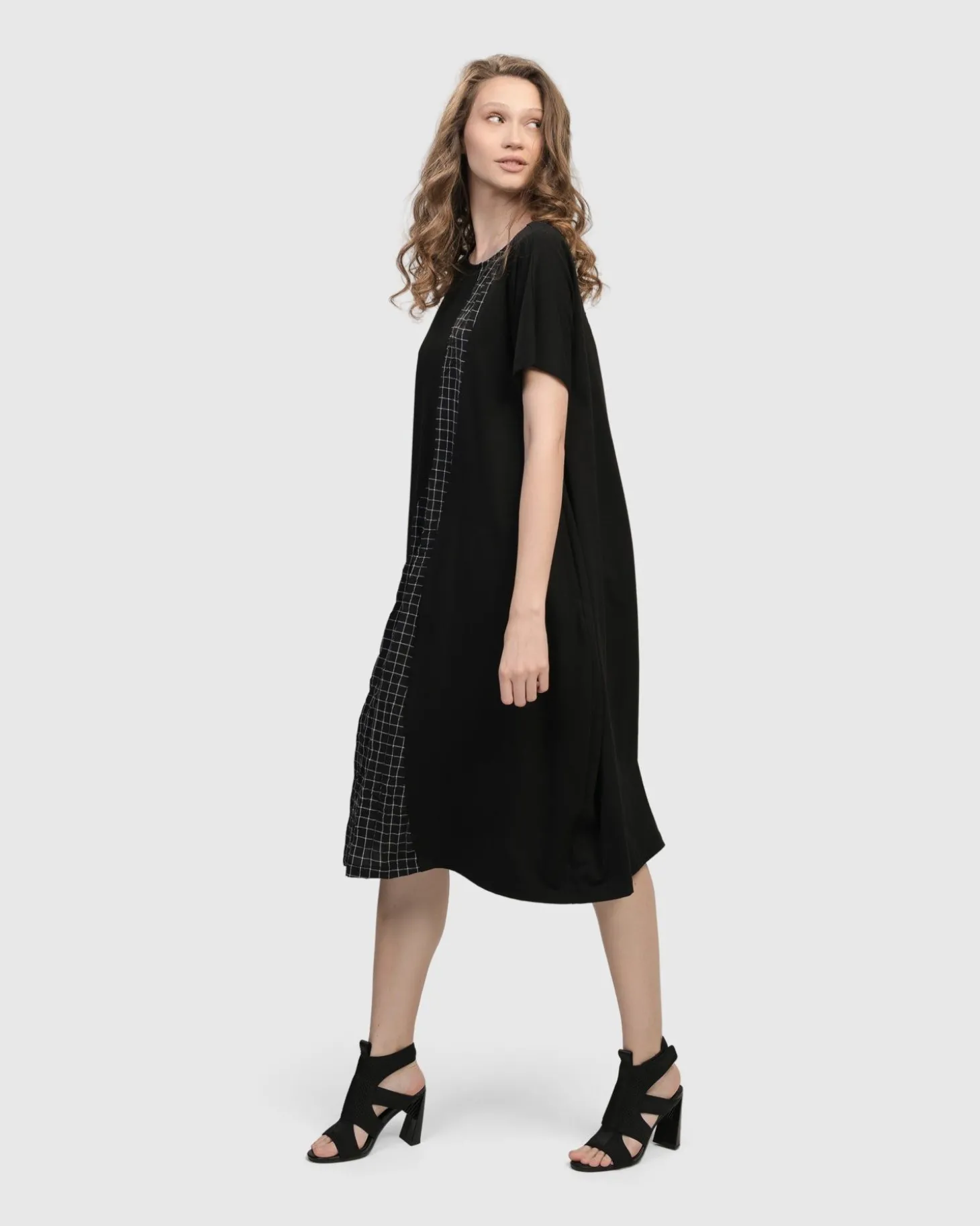 Women Alembika Athena Relaxed Cocoon Dress, Net