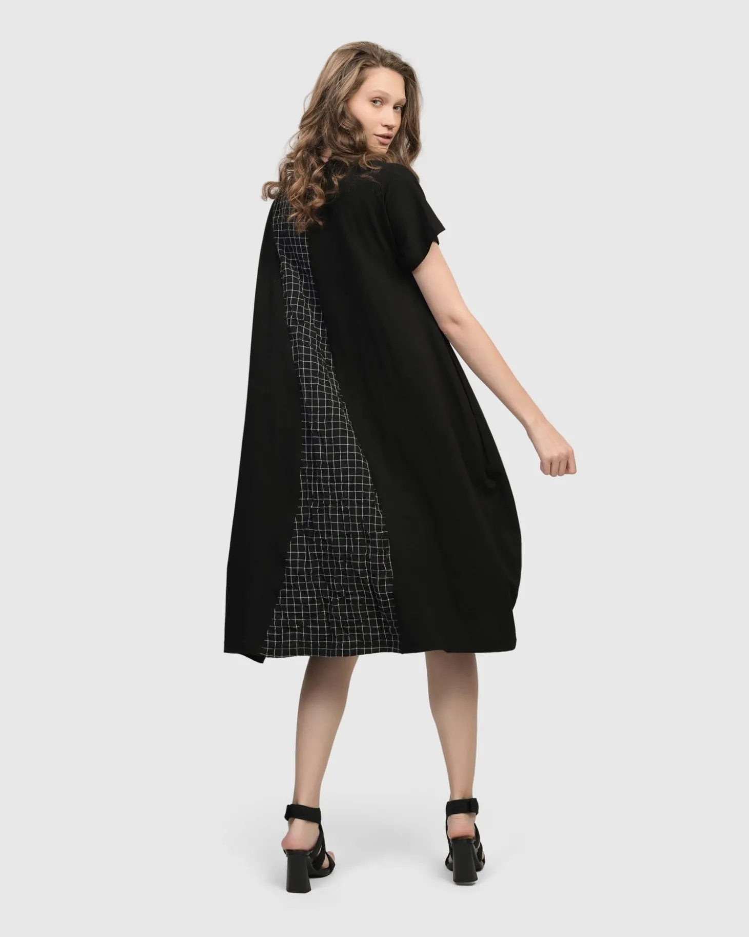 Women Alembika Athena Relaxed Cocoon Dress, Net