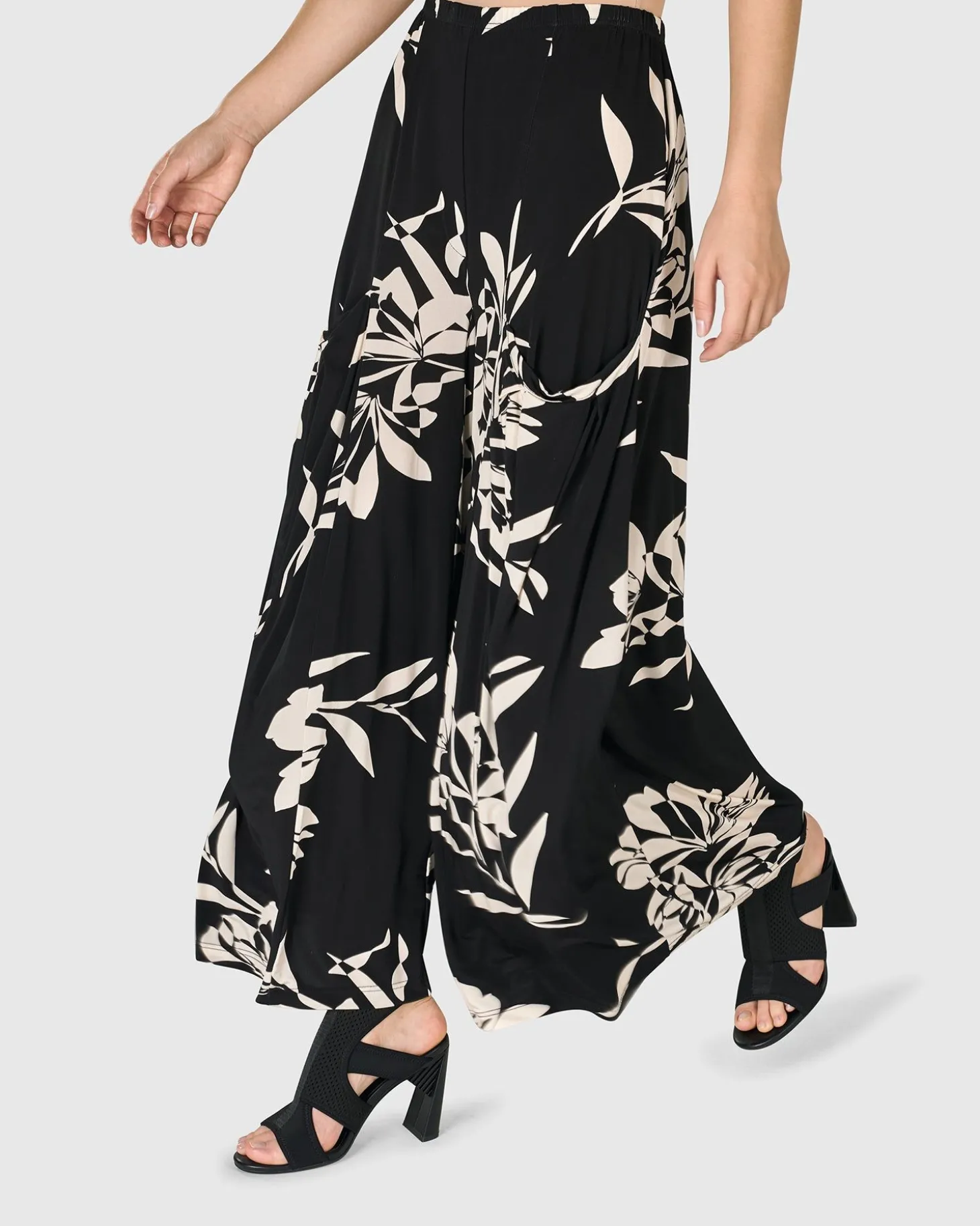 Women Alembika Benedetta Palazzo Pants, Floral