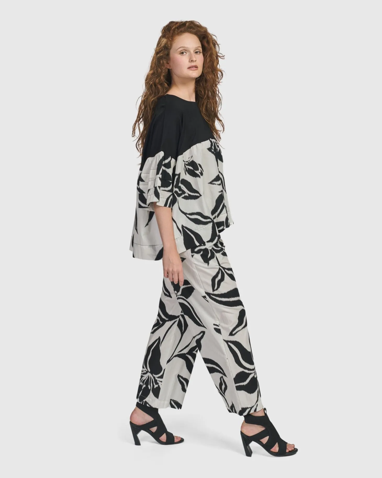 Women Alembika Botanica Straight Leg Pants, Lilly