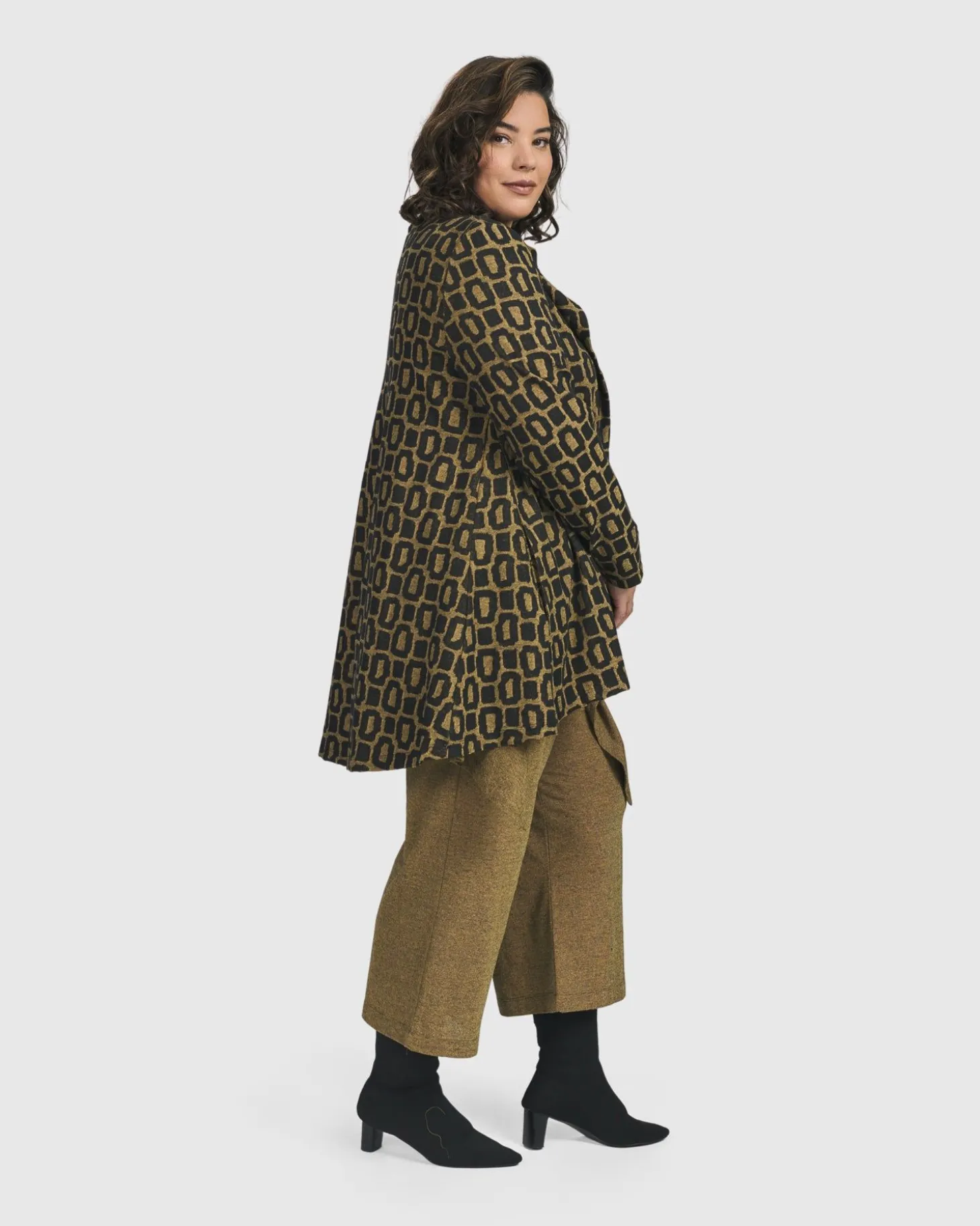 Women Alembika Boutique Swing Jacket, Ochre