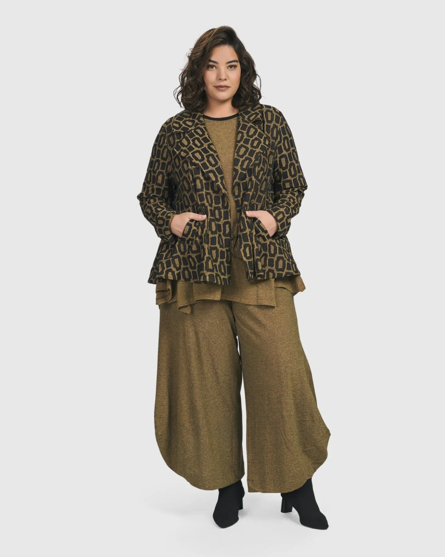 Women Alembika Boutique Swing Jacket, Ochre