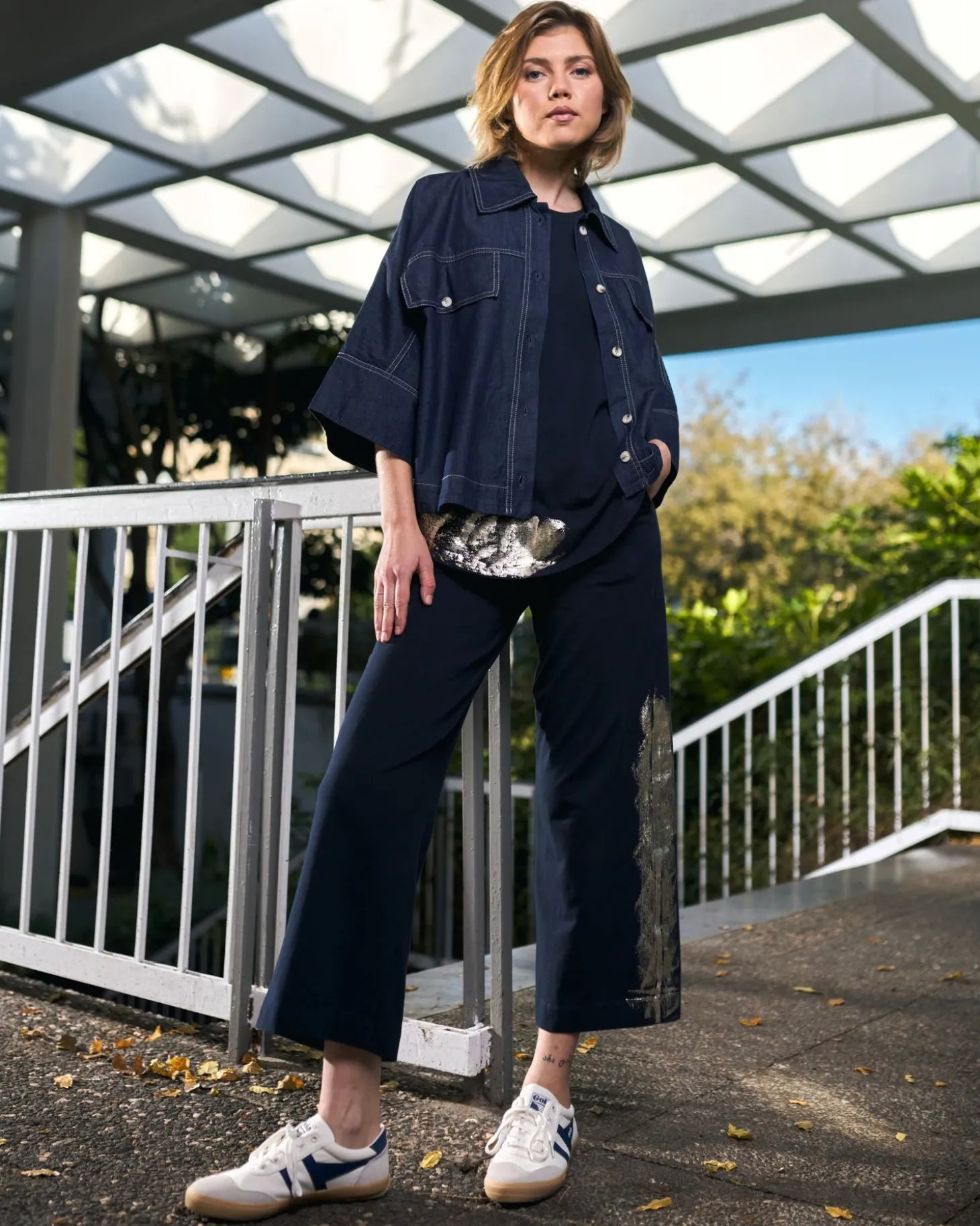 Women Alembika Calumet Relaxed Top, Navy