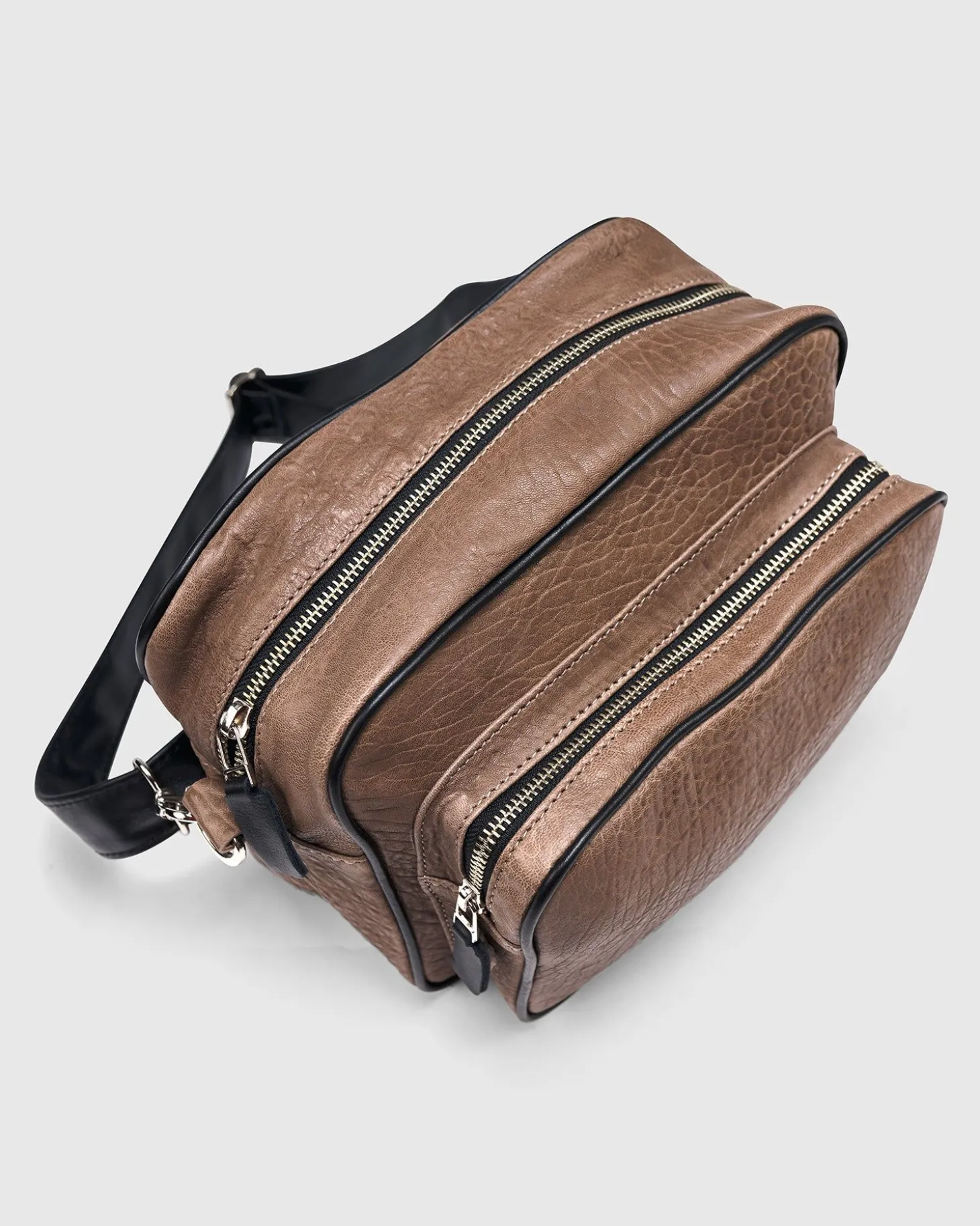 Women Alembika Carryall Camera Bag, Wood