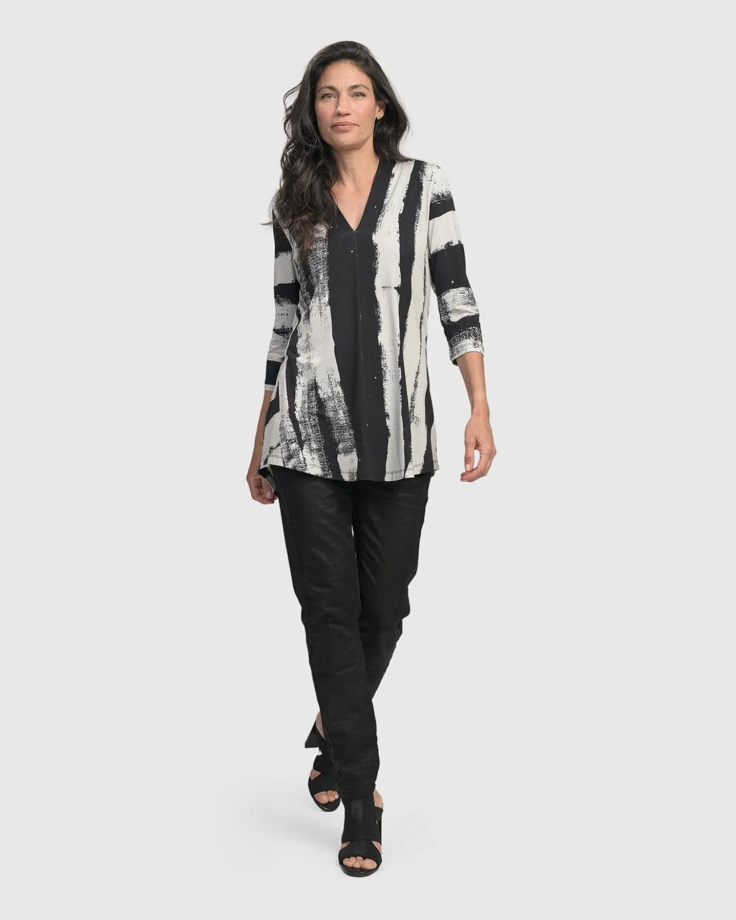 Women Alembika Charisma V Neck Tunic Top, Grunge