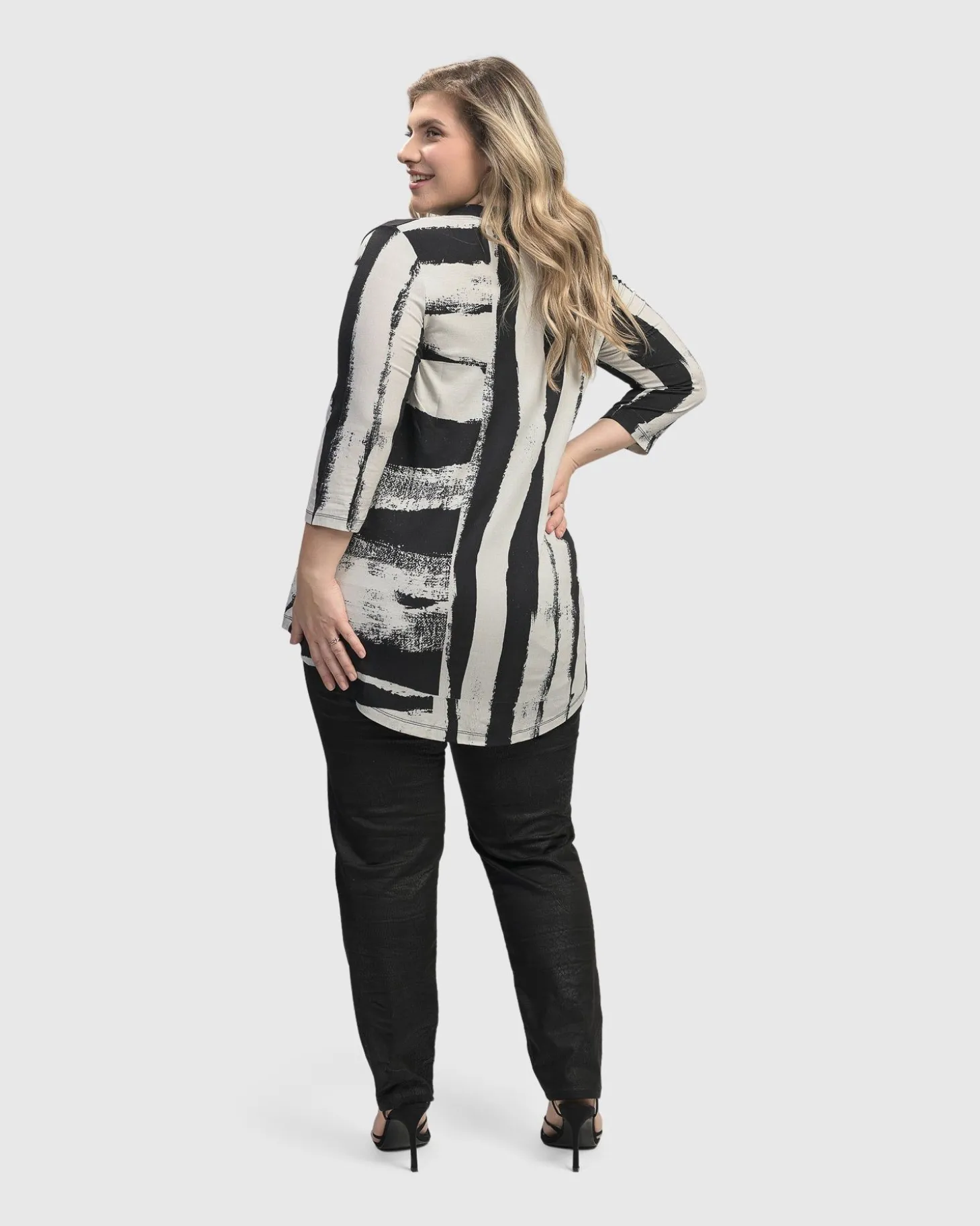 Women Alembika Charisma V Neck Tunic Top, Grunge