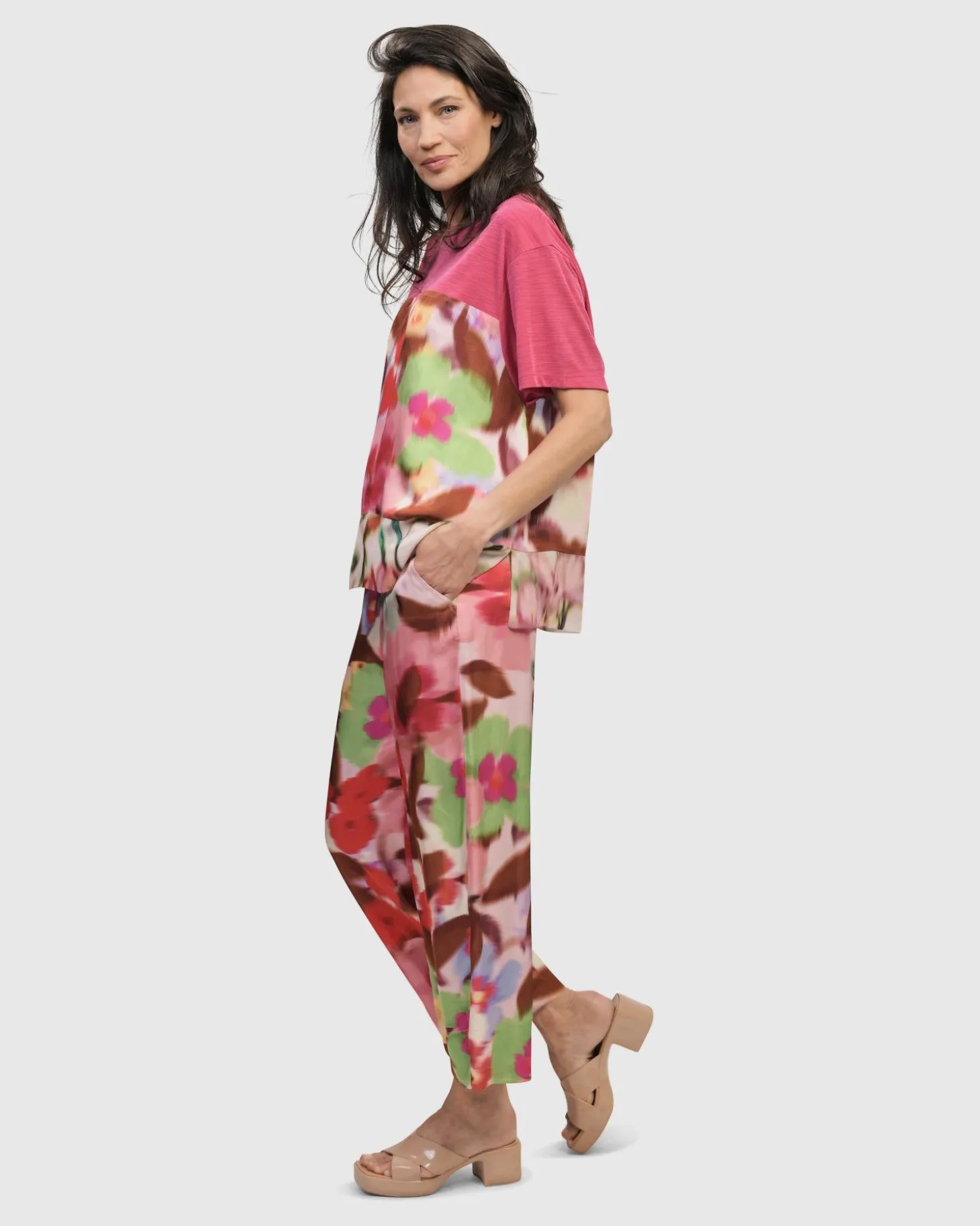 Women Alembika Cherry Blossom Tee, Blush