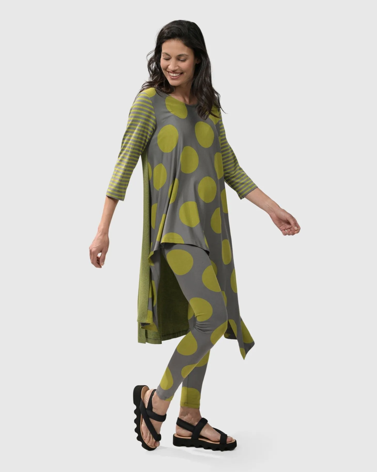 Women Alembika City Sizzle Swing Tunic Top, Lime