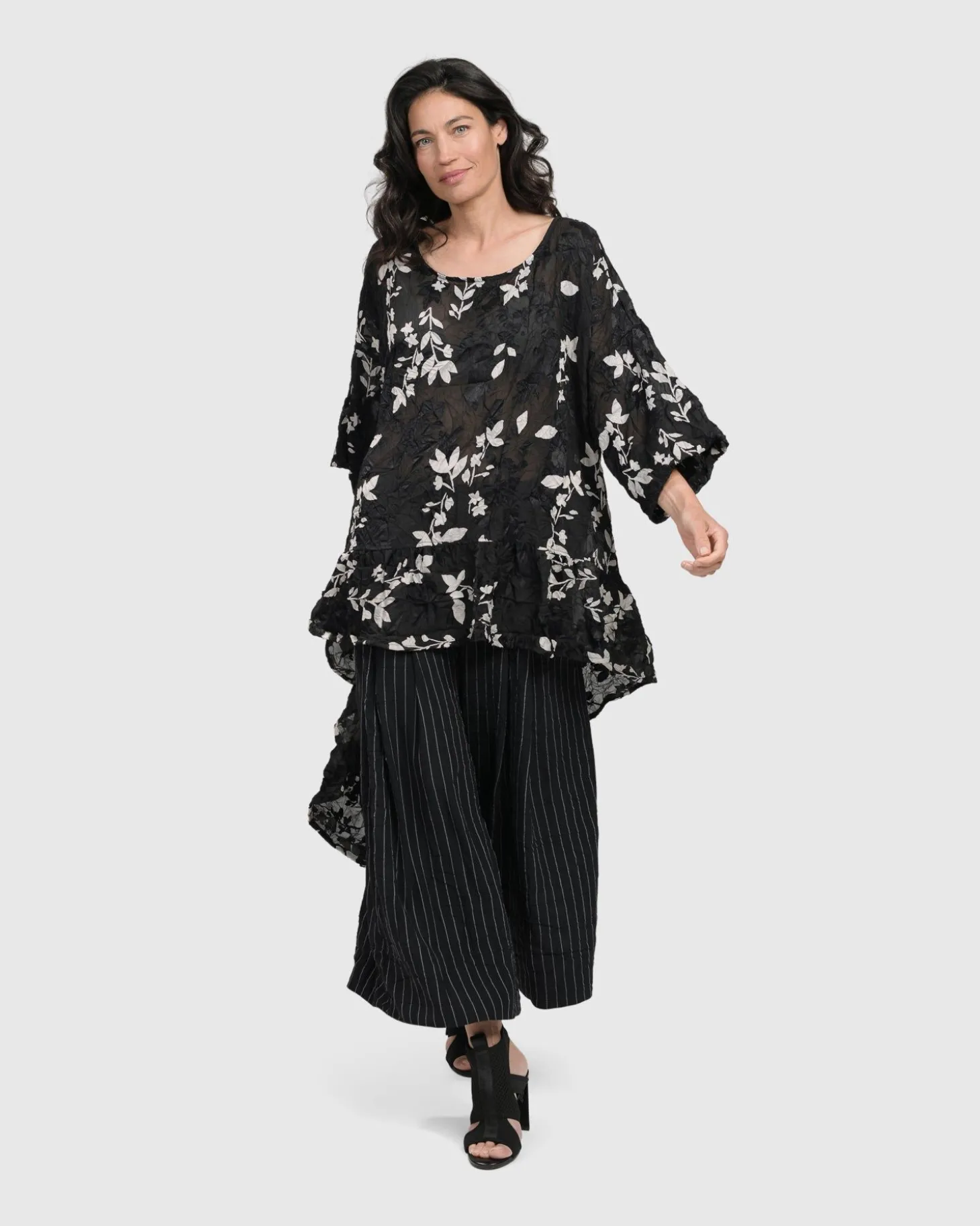 Women Alembika Cultured Club Hi Lo Top, Leaves