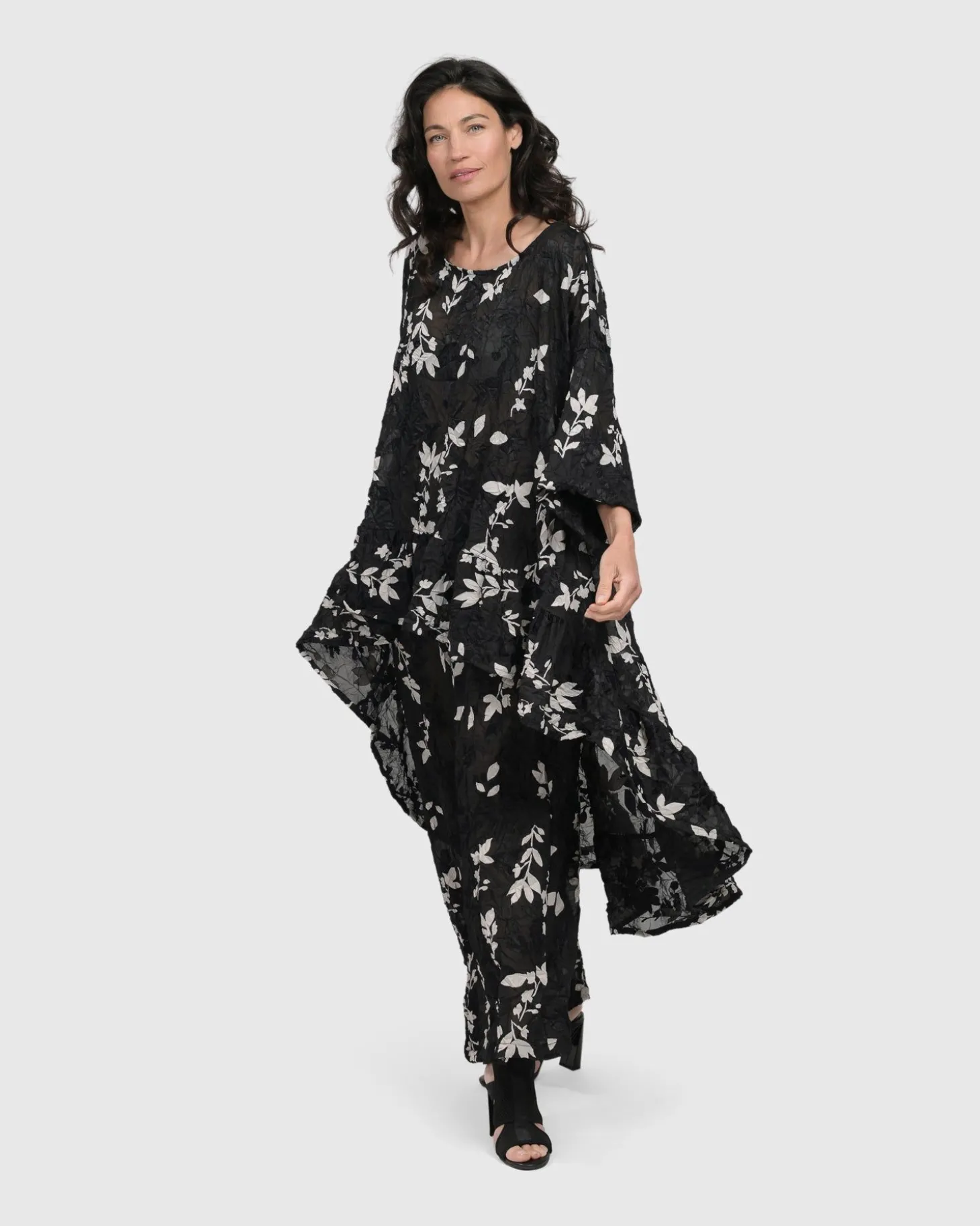 Women Alembika Cultured Club Hi Lo Top, Leaves