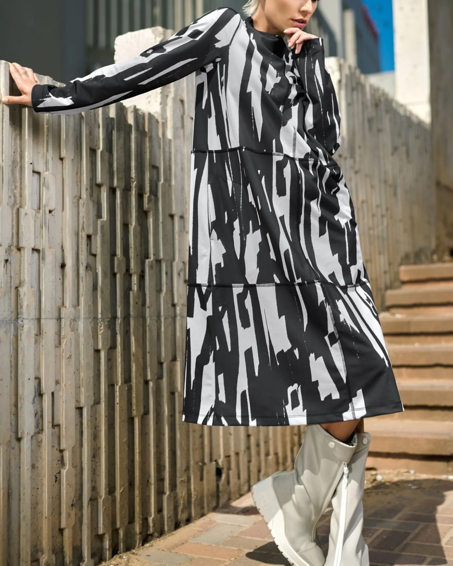 Women Alembika Cyber Boxy Dress, Brush
