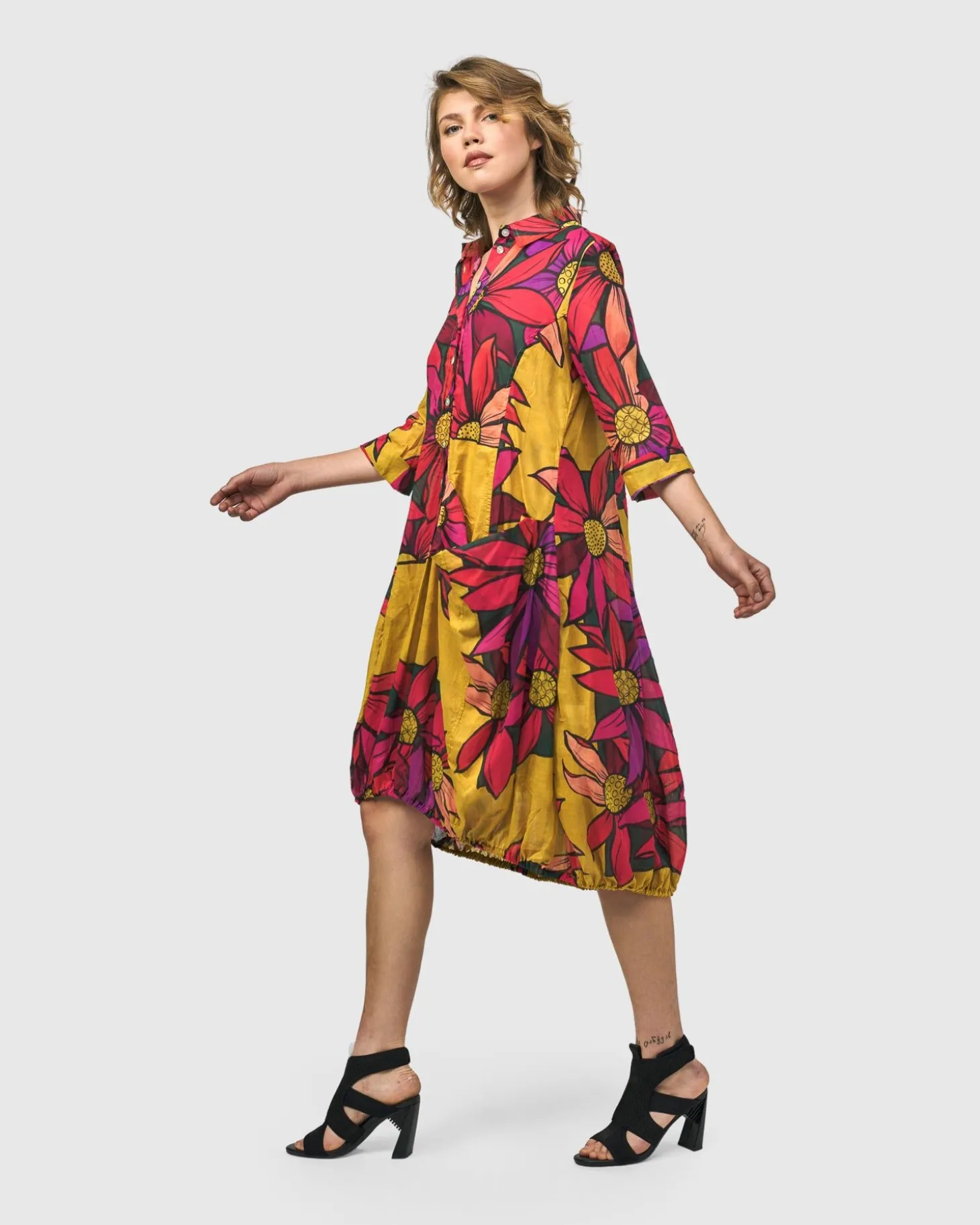 Women Alembika Dandelion Wonderful Dress, Bouquet