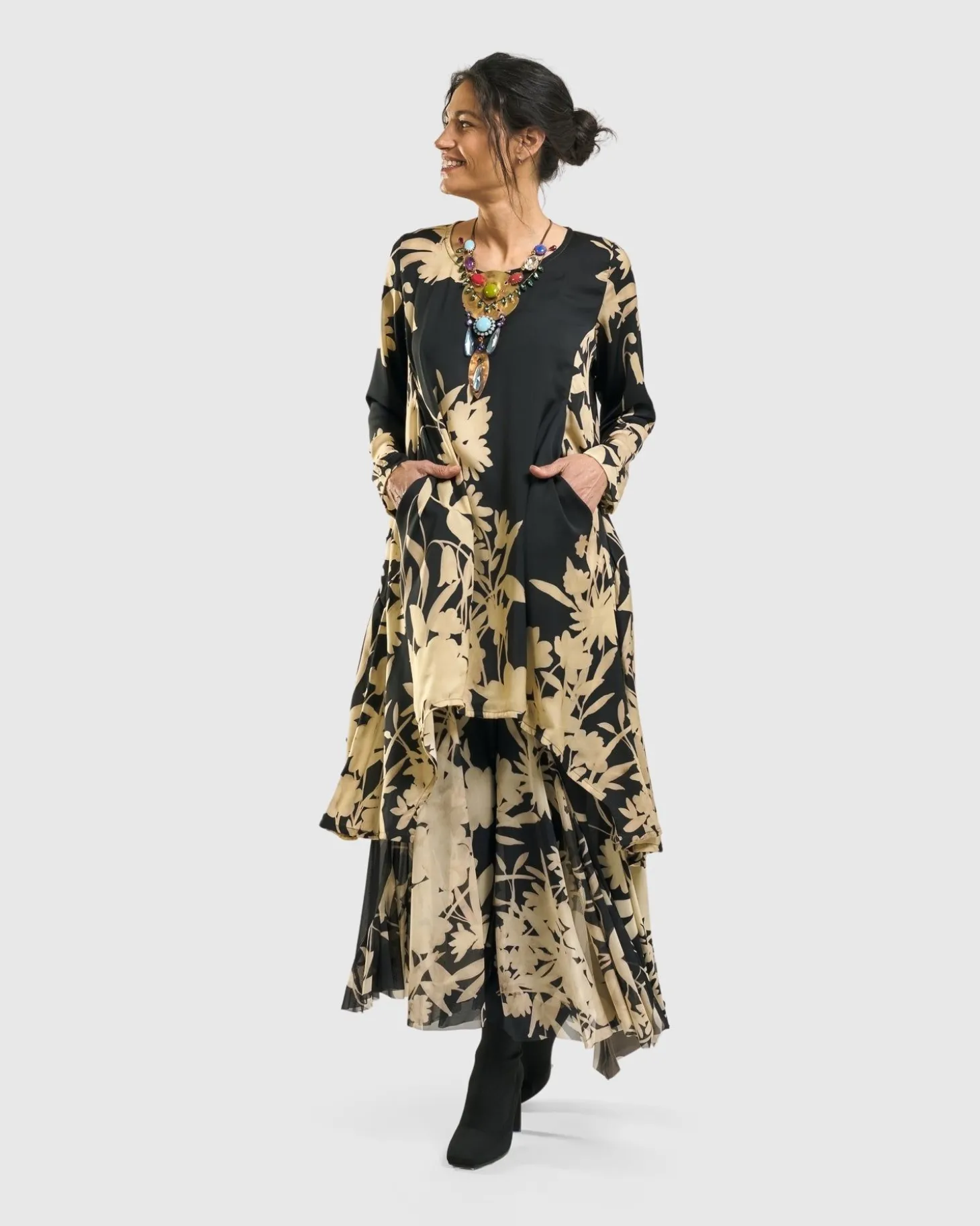 Women Alembika Daylily Tunic Top, Floral