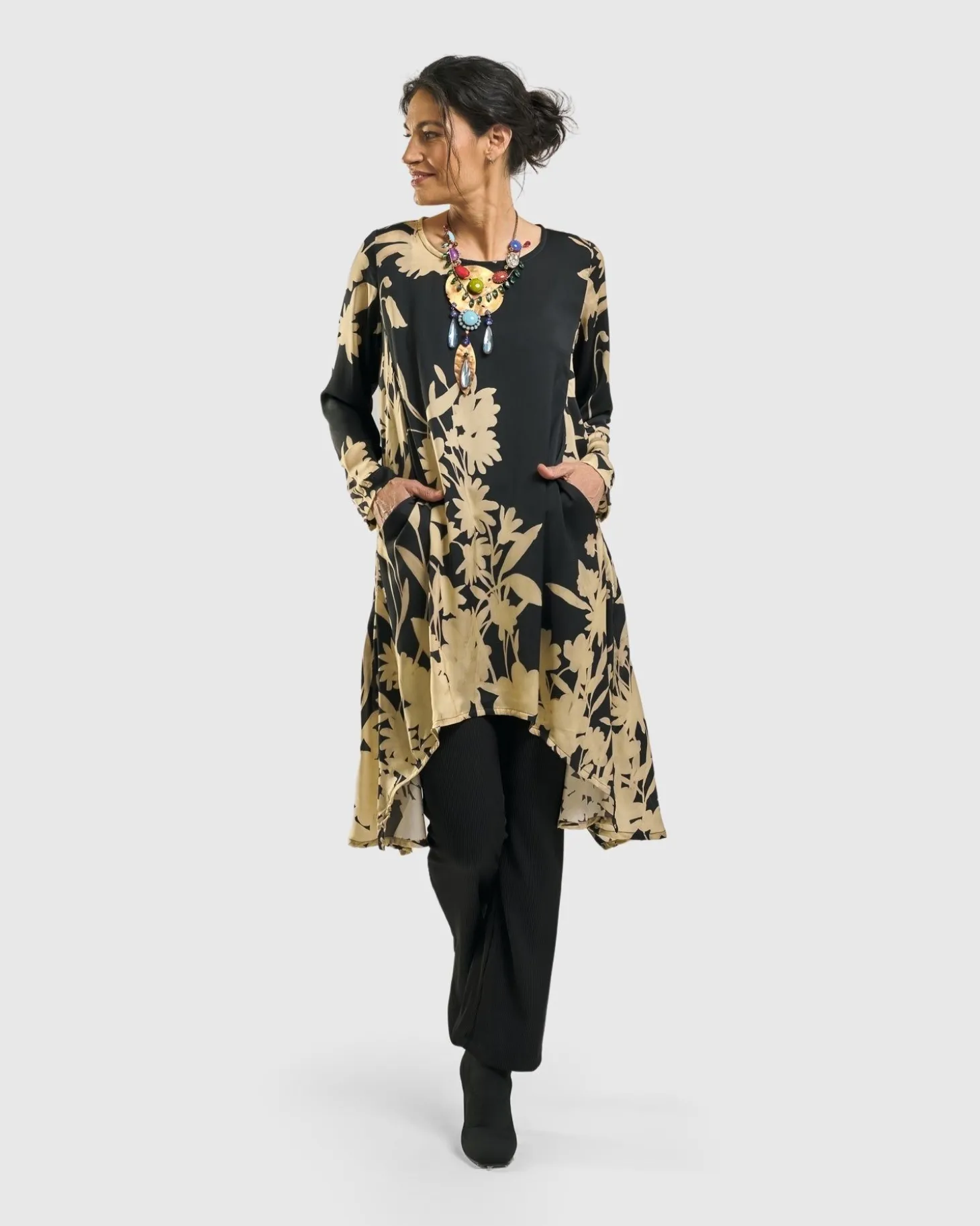Women Alembika Daylily Tunic Top, Floral