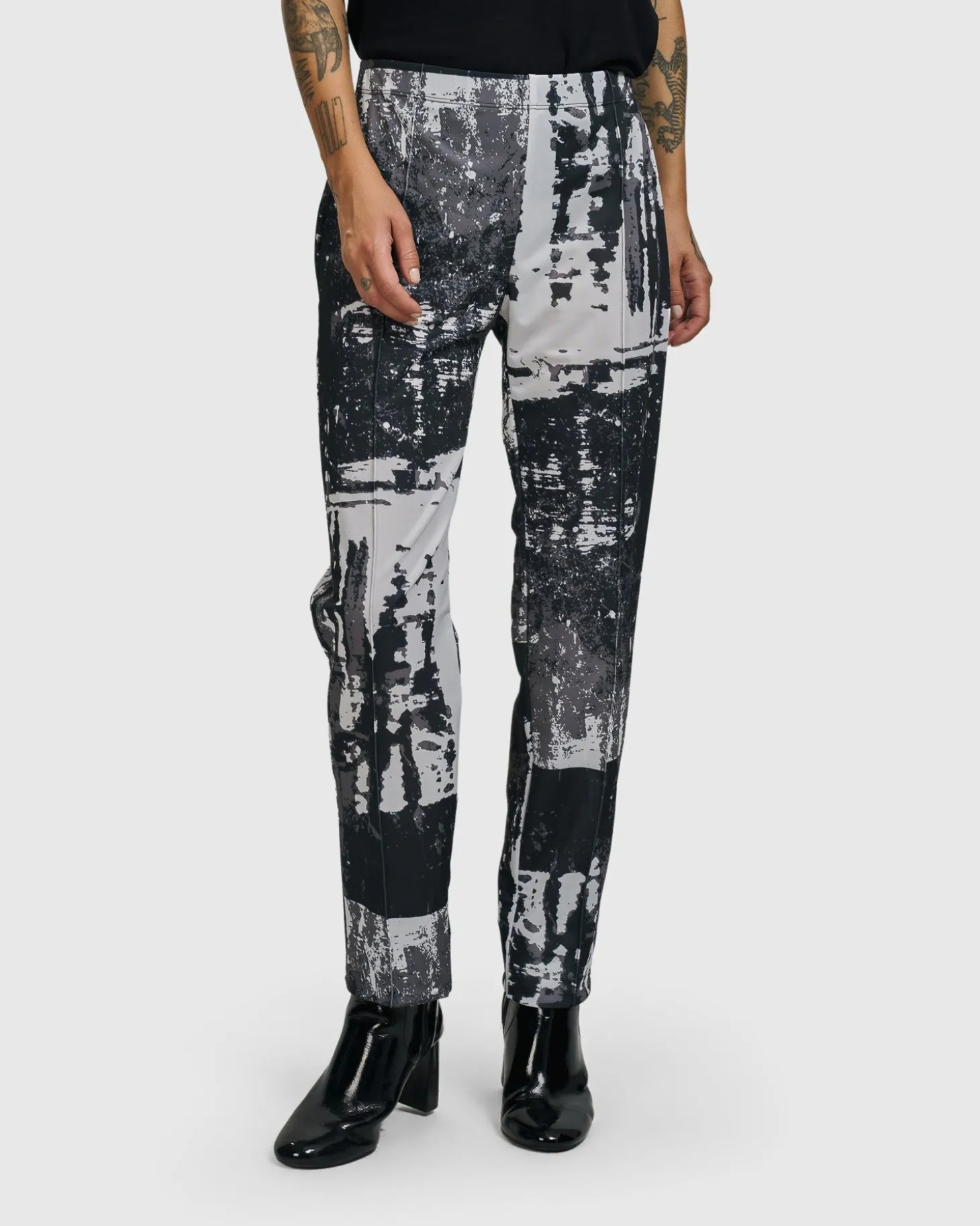 Women Alembika Digi Slim Pants, Marble