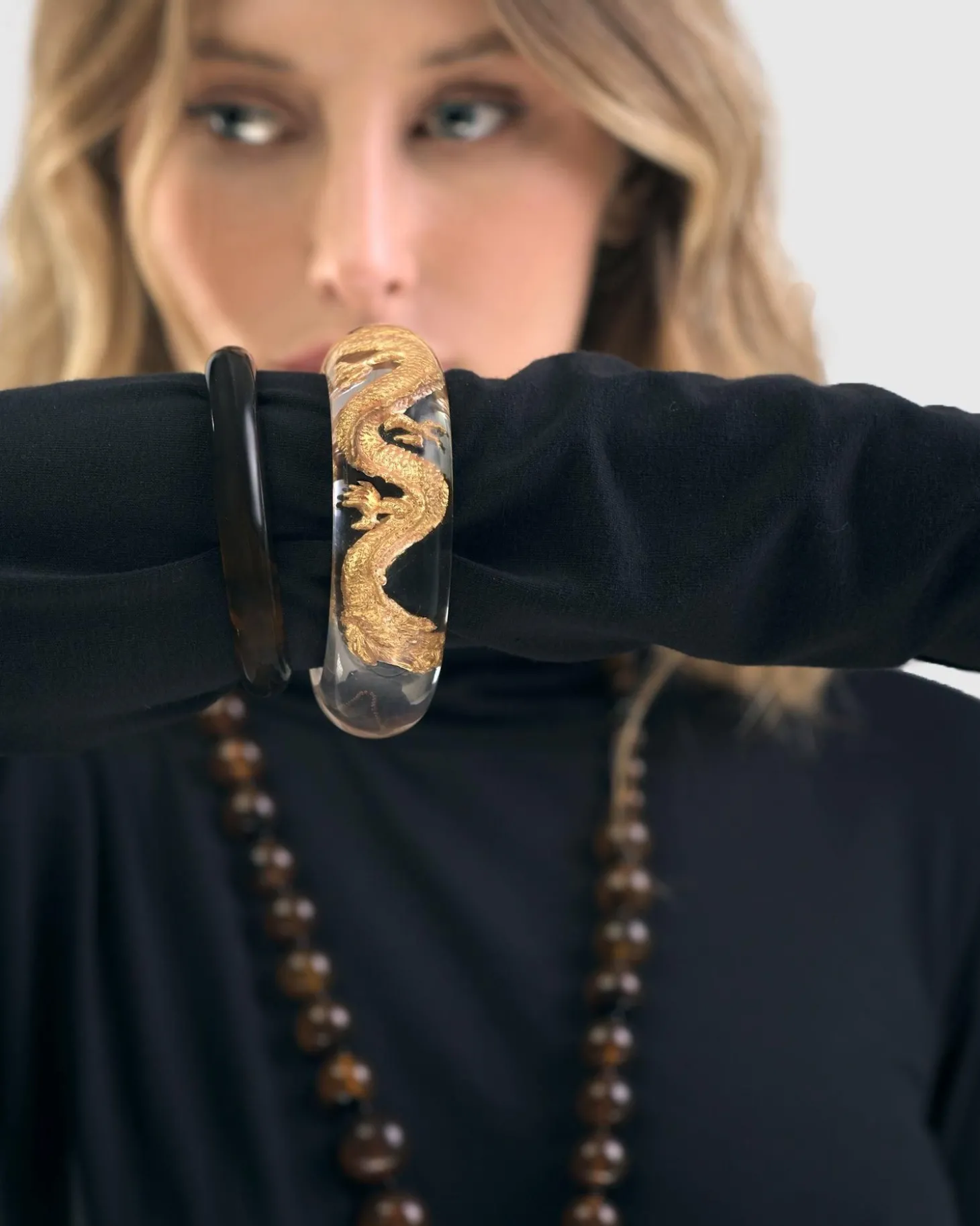 Women Alembika Dragon Inlay Bangle Bracelet, Gold