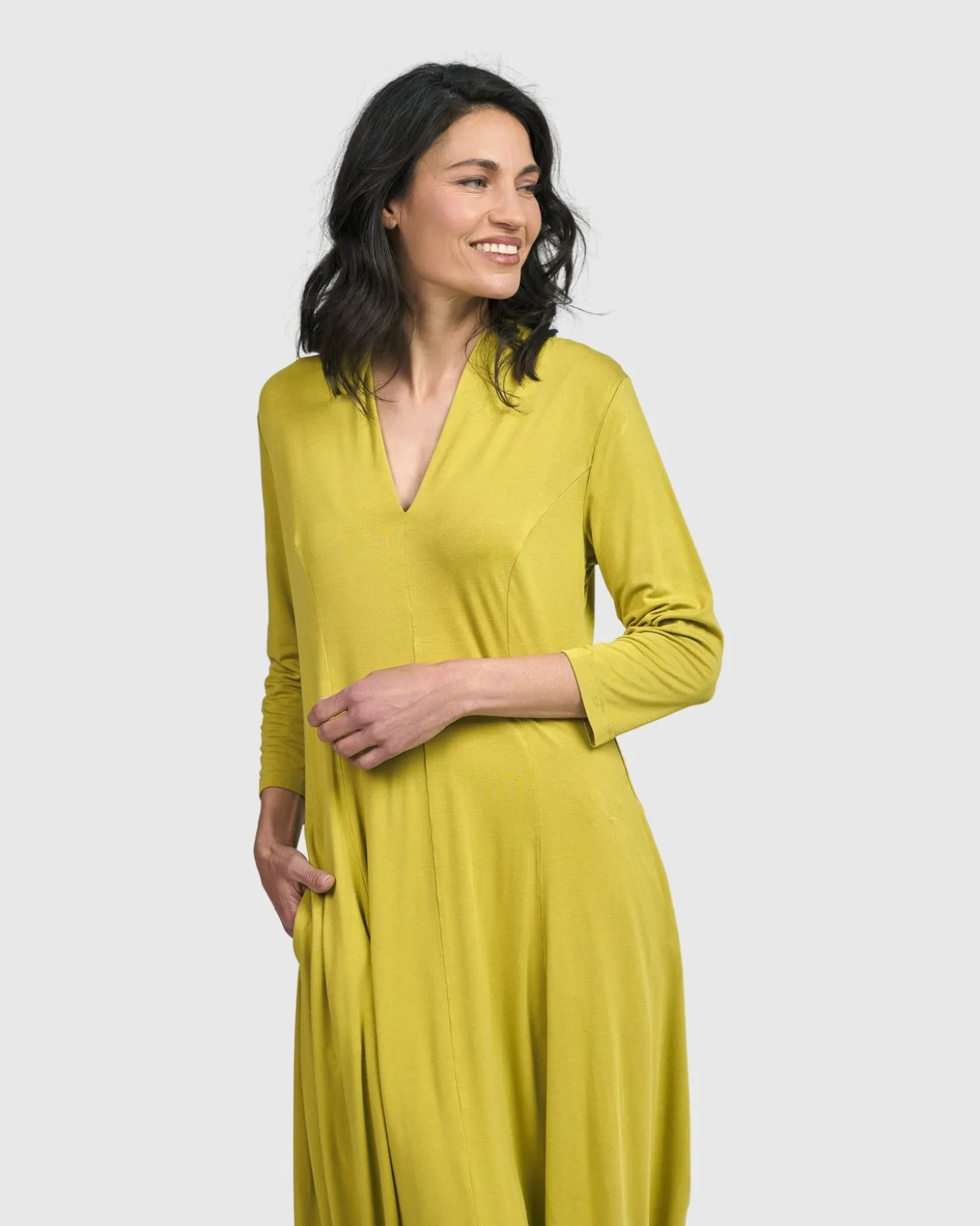 Women Alembika Essential Cocoon Dress, Lime