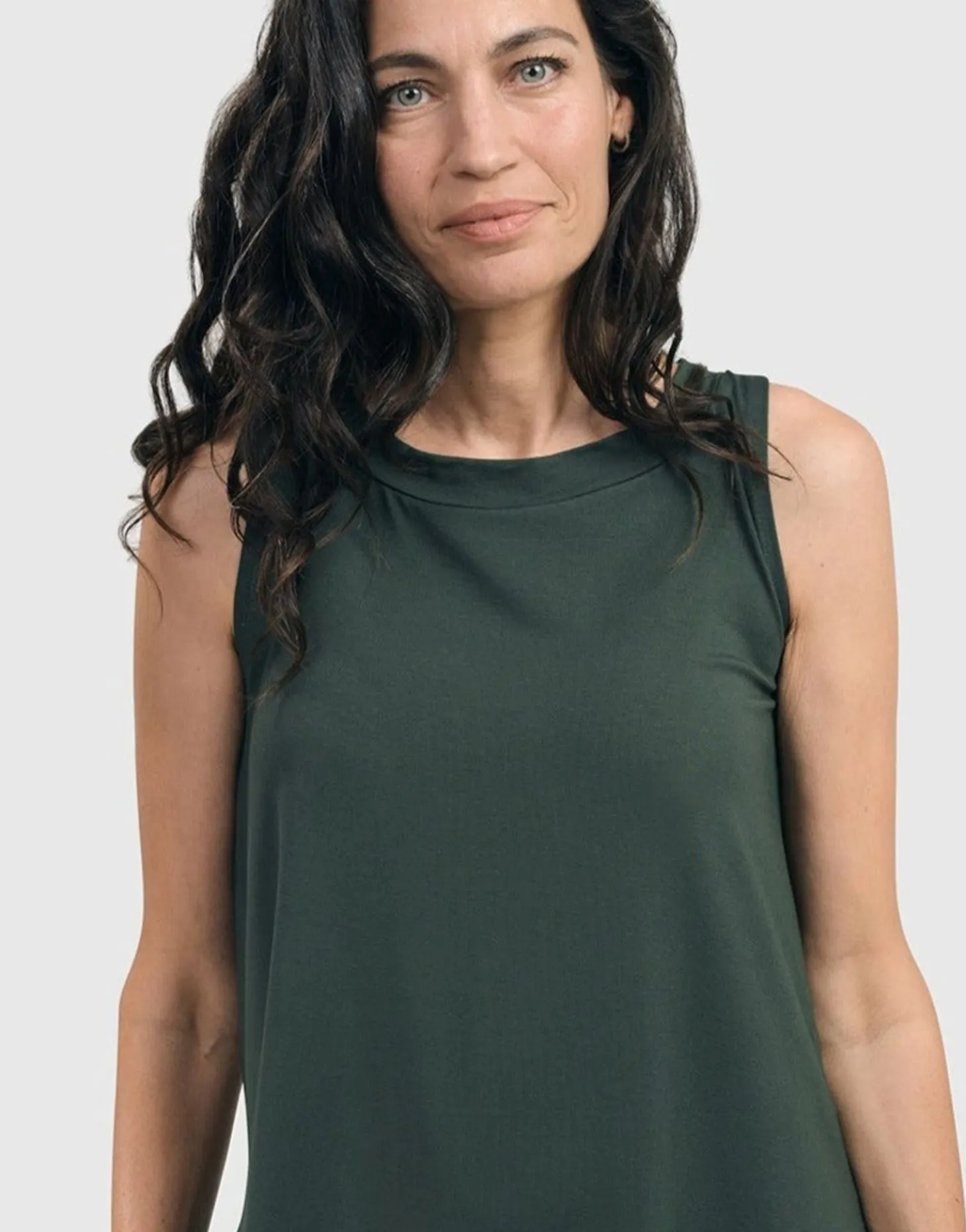 Women Alembika Essential Cutaway Tank Top, Green