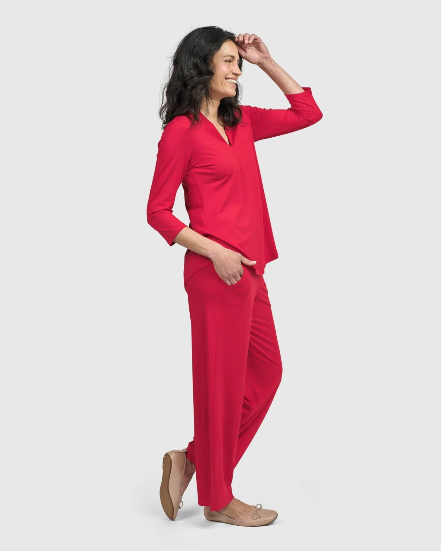 Women Alembika Essential Flow Pants, Red Rose