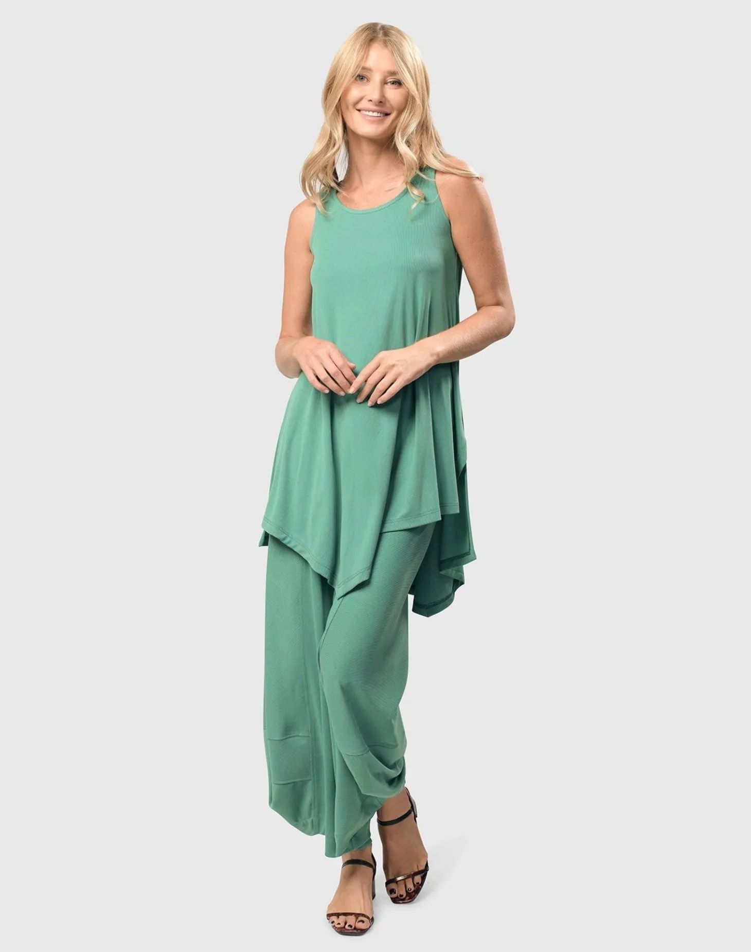 Women Alembika Essential Go-To Cupro Punto Pants, Seafoam