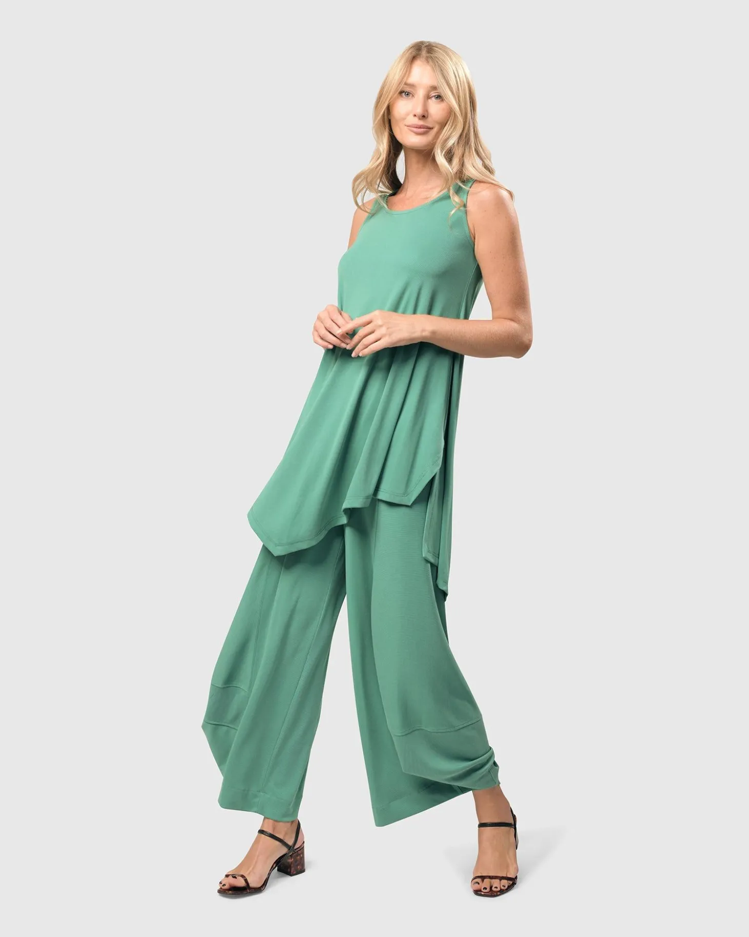 Women Alembika Essential Go-To Cupro Punto Pants, Seafoam
