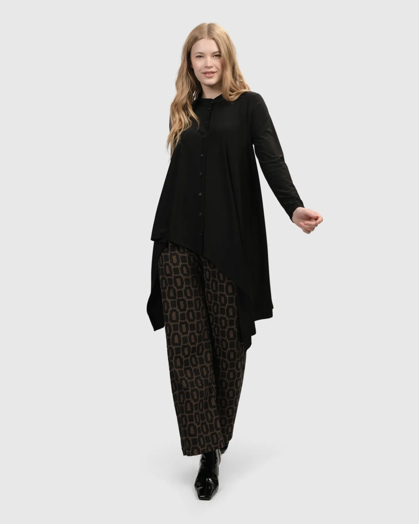 Women Alembika Essential Hi-Lo Button Down Top, Black