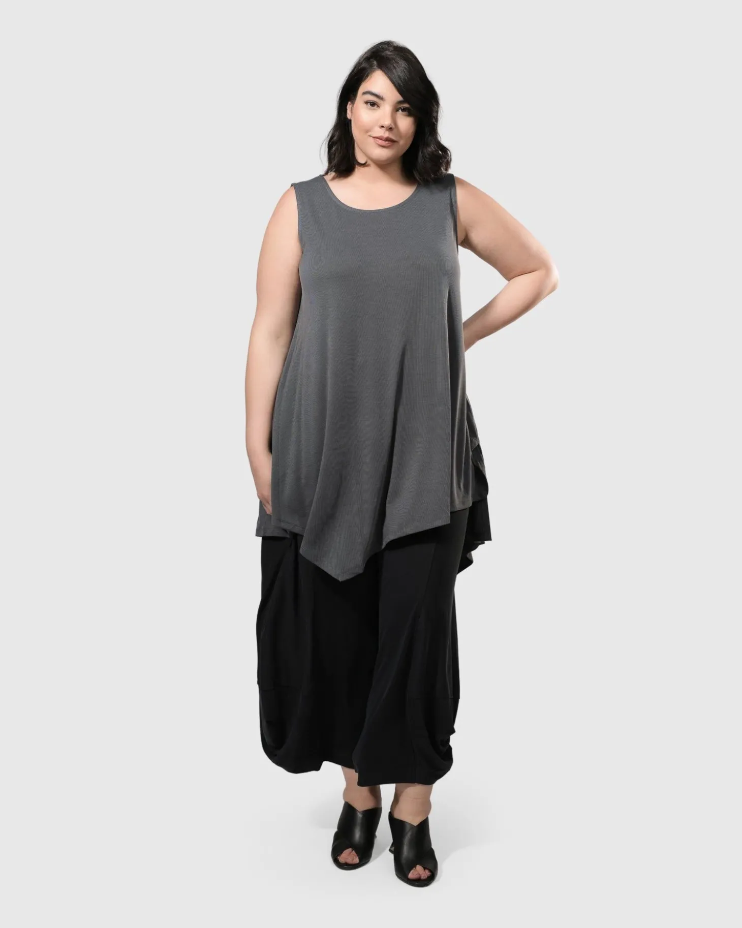 Women Alembika Essential Joy Sleeveless Tunic Top, Grey