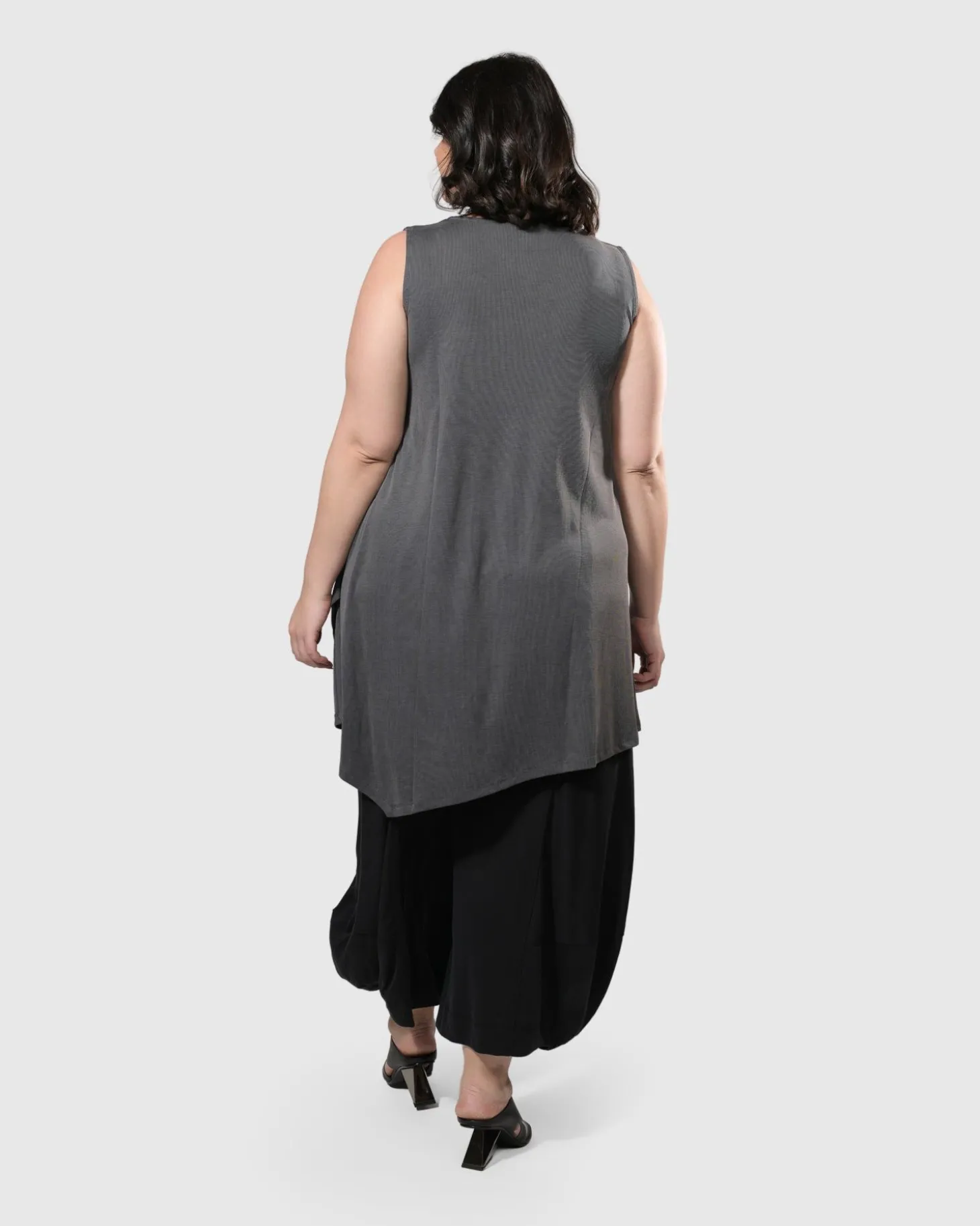 Women Alembika Essential Joy Sleeveless Tunic Top, Grey