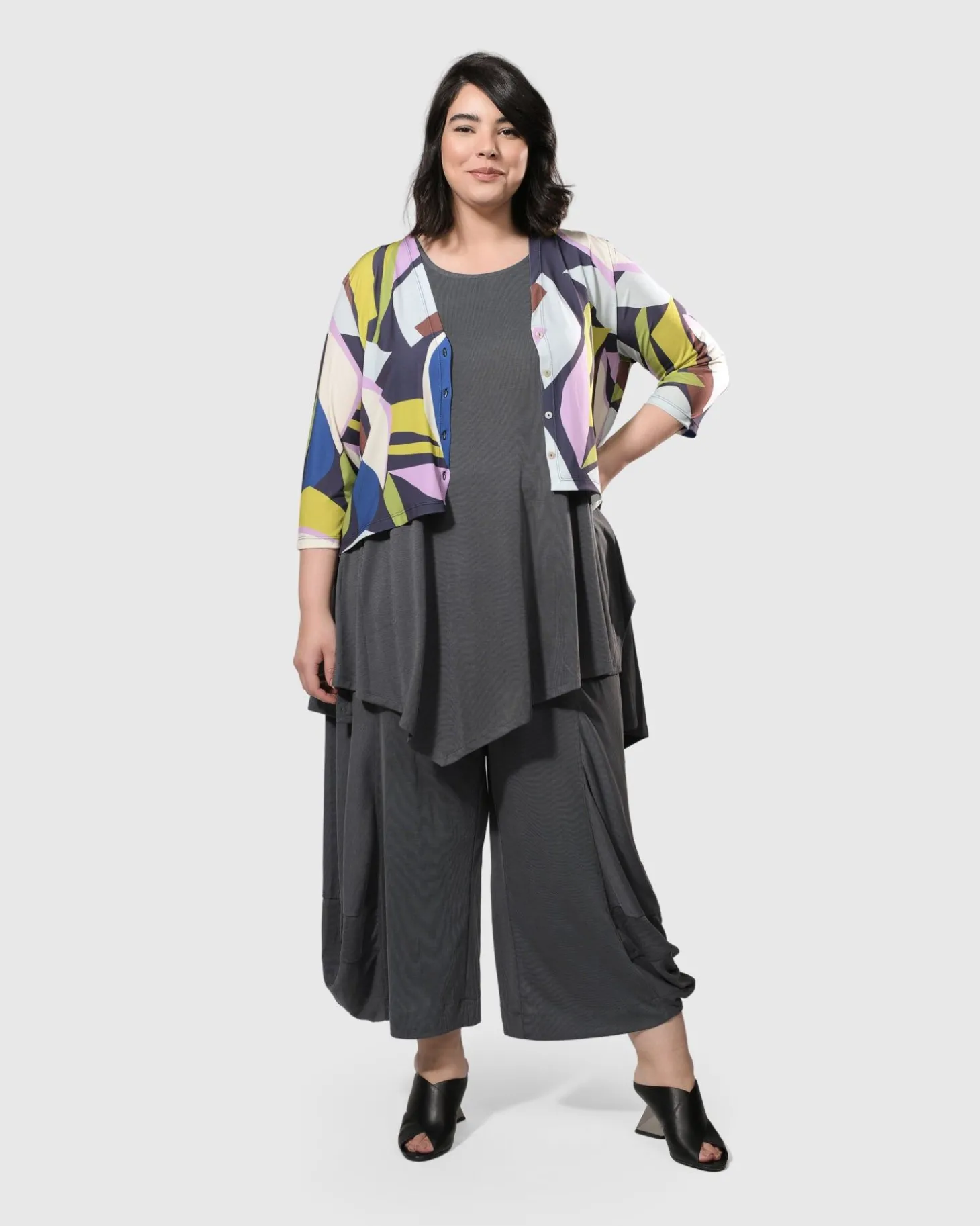 Women Alembika Essential Joy Sleeveless Tunic Top, Grey