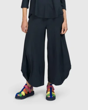 Women Alembika Essential Punto Pants, Ocean