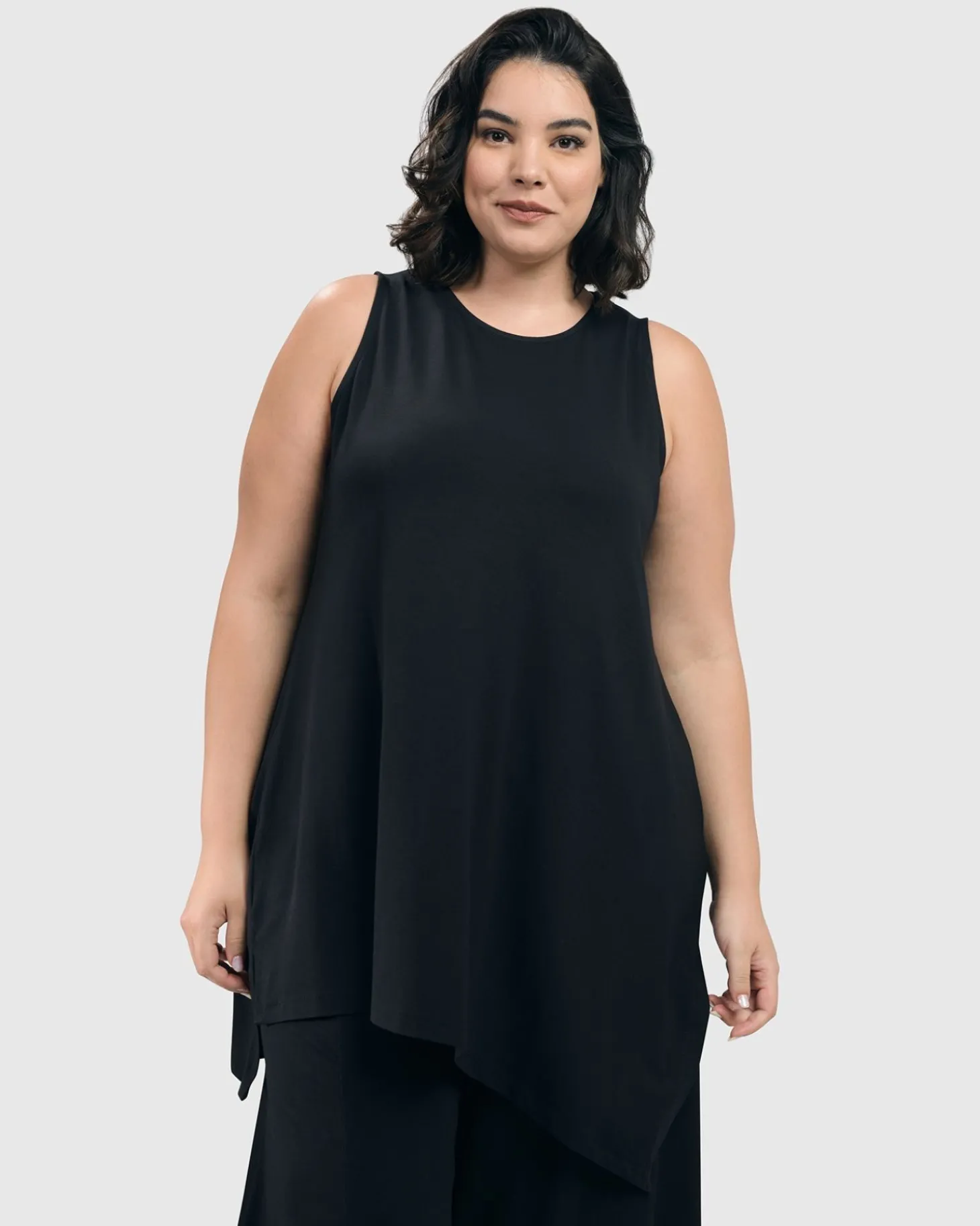 Women Alembika Essential Sleeveless Tunic Top, Black
