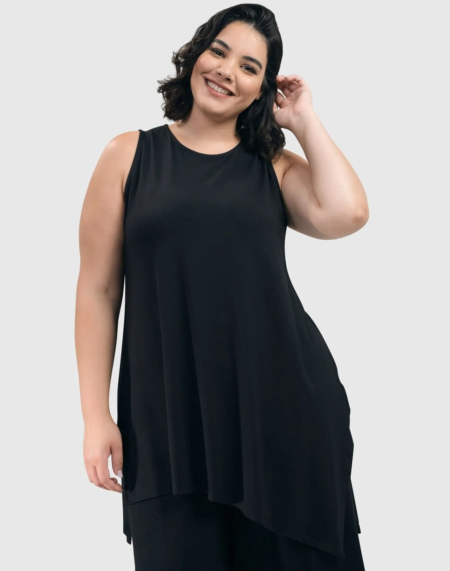 Women Alembika Essential Sleeveless Tunic Top, Black