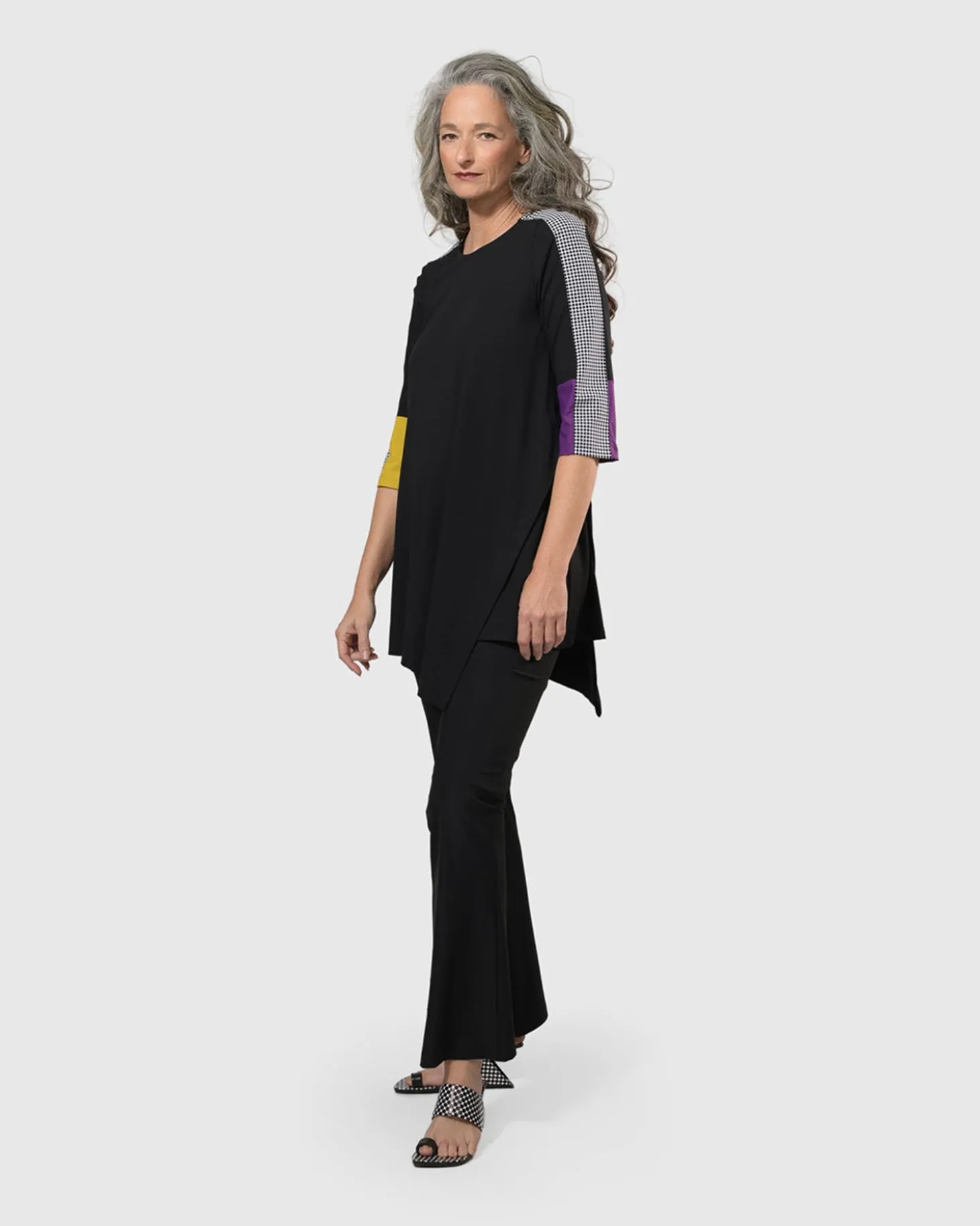 Women Alembika Essential Tekbika Bootcut Leggings, Black