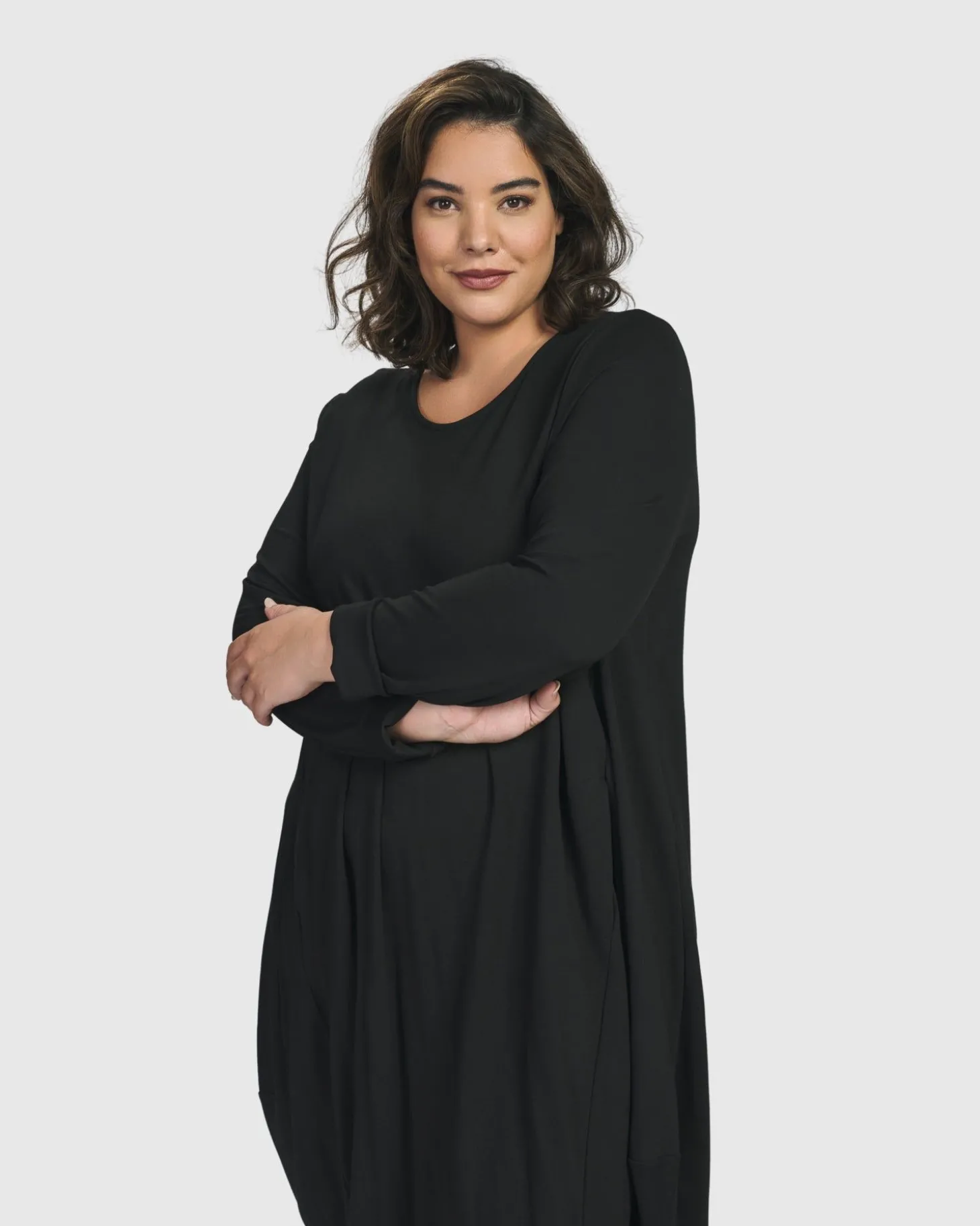 Women Alembika Essential Toned Up Midi Dress, Black