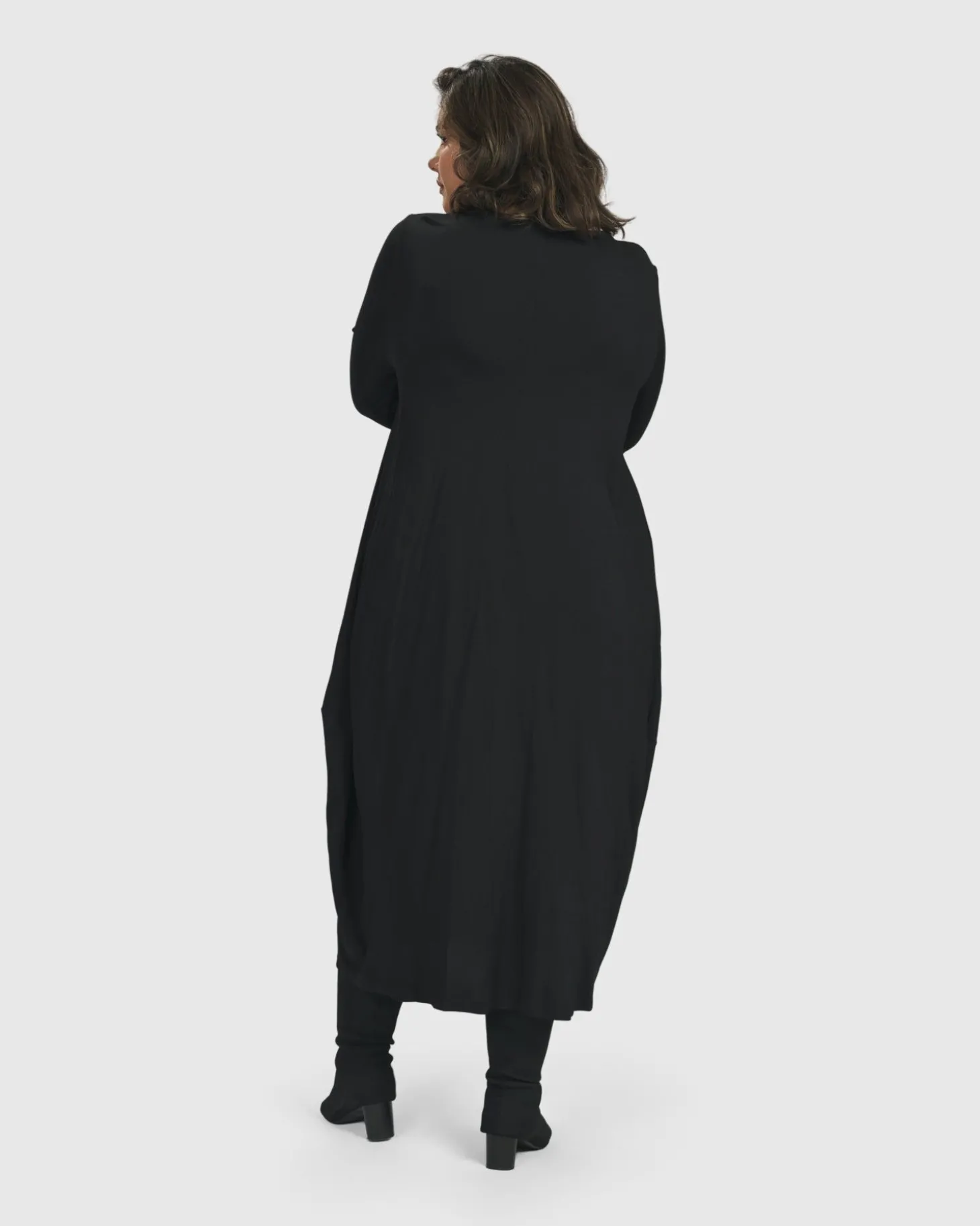 Women Alembika Essential Toned Up Midi Dress, Black
