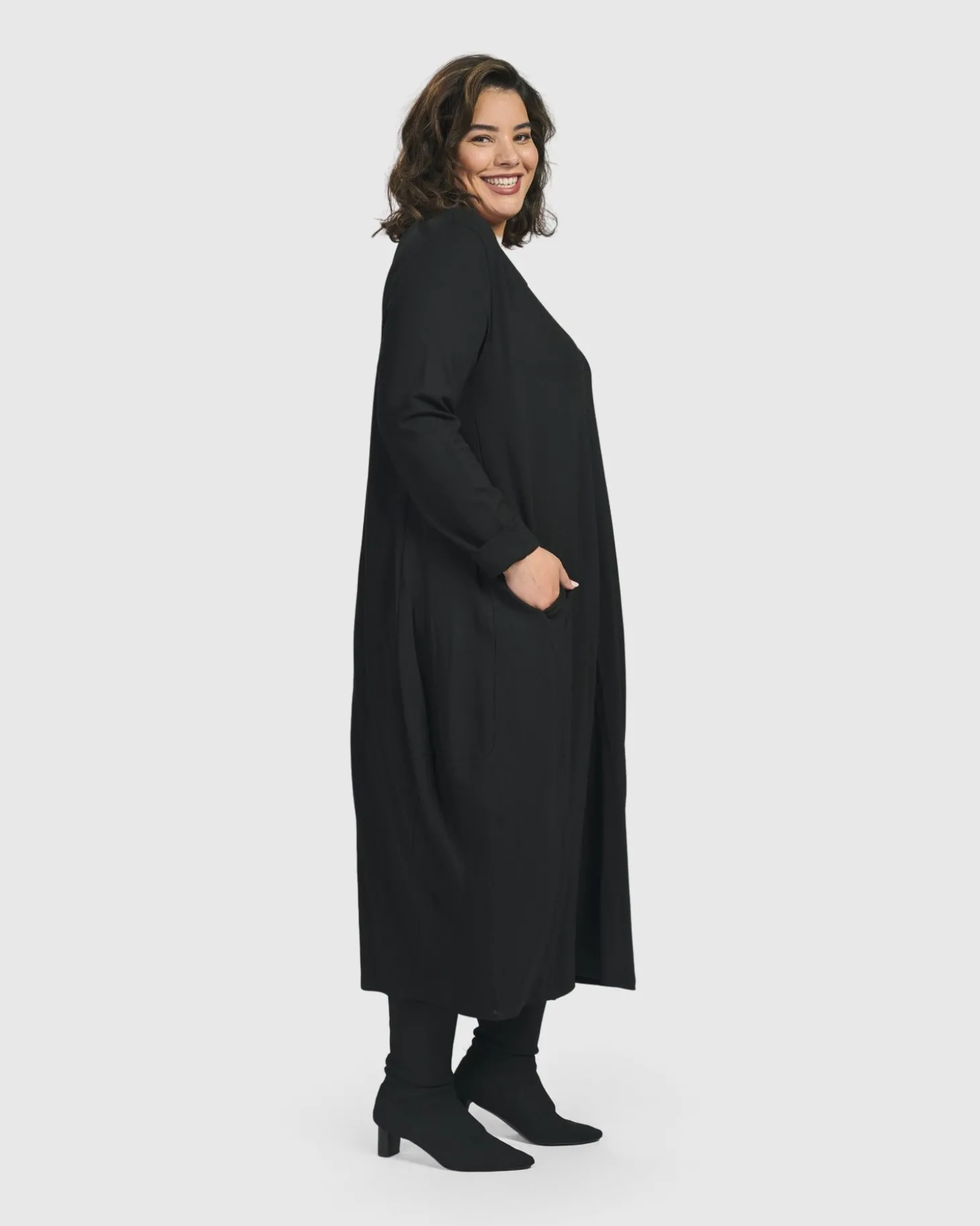 Women Alembika Essential Toned Up Midi Dress, Black