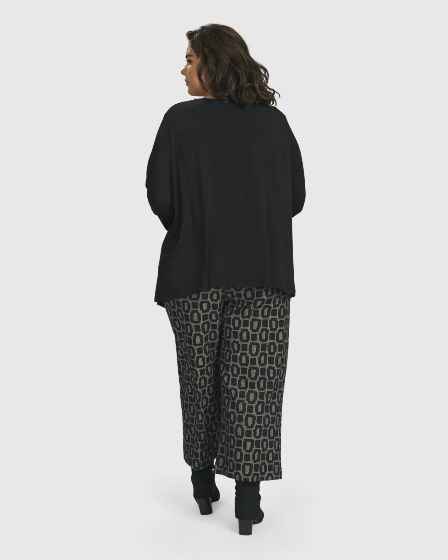 Women Alembika Essential Ultimate Top, Black