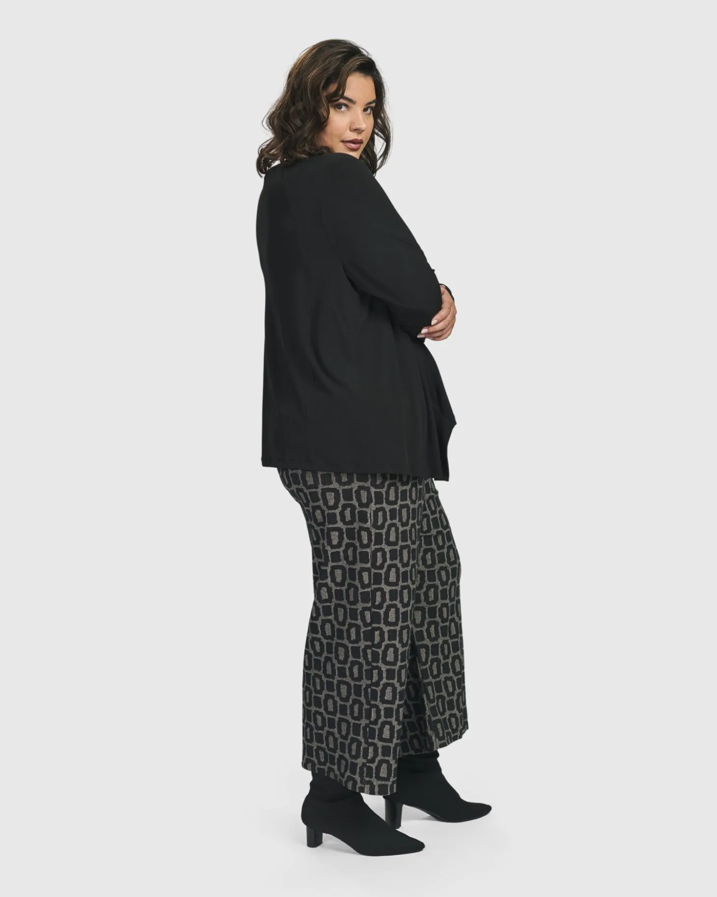 Women Alembika Essential Ultimate Top, Black