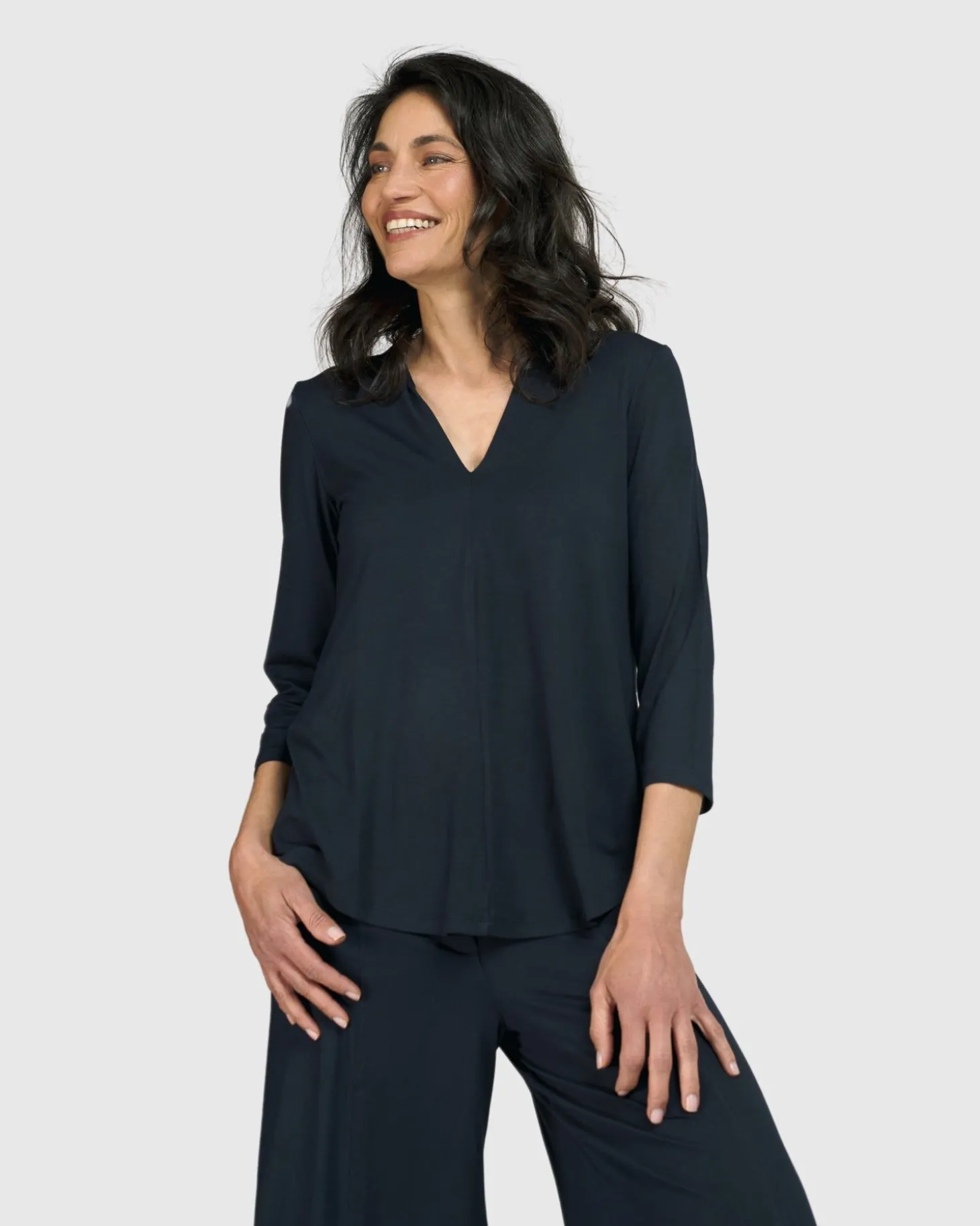 Women Alembika Essential V-Neck Top, Ocean