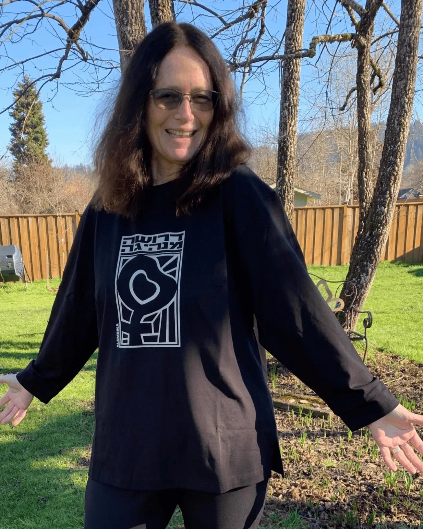 Women Alembika Female Leader Tee