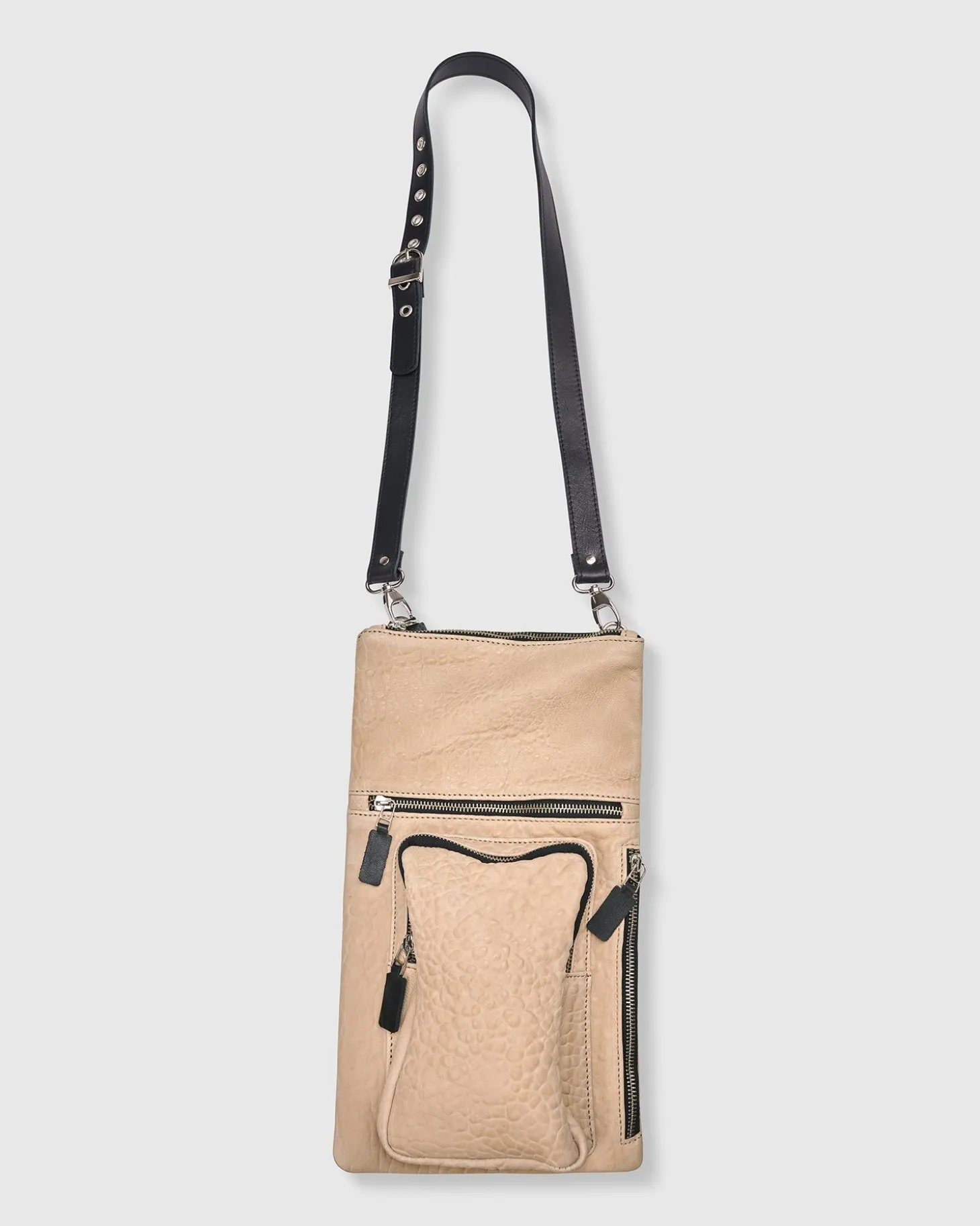 Women Alembika Flat Stash Pouch Bag, Nude