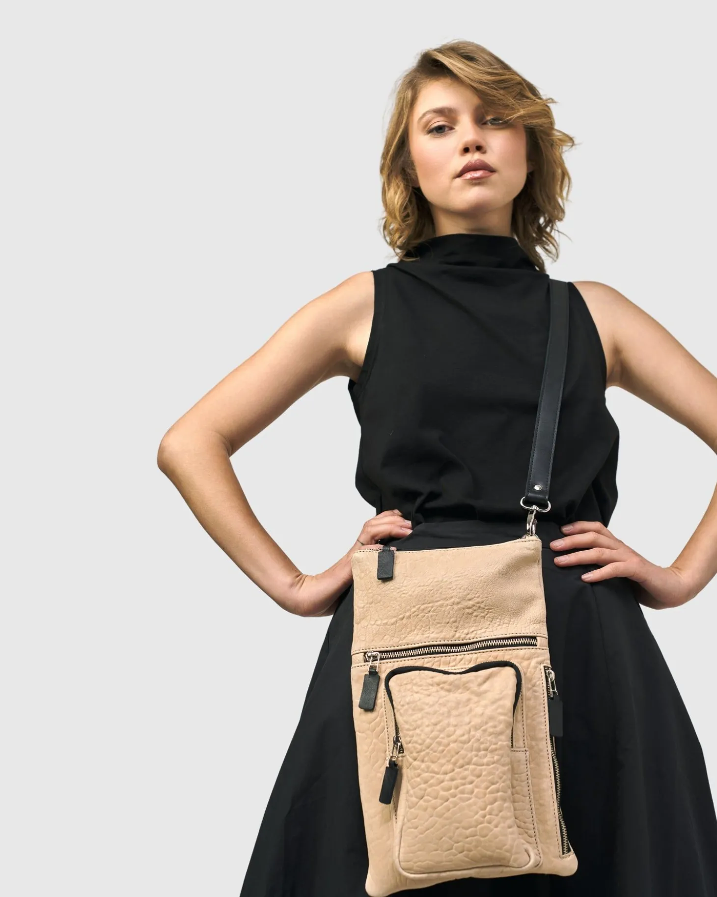 Women Alembika Flat Stash Pouch Bag, Nude