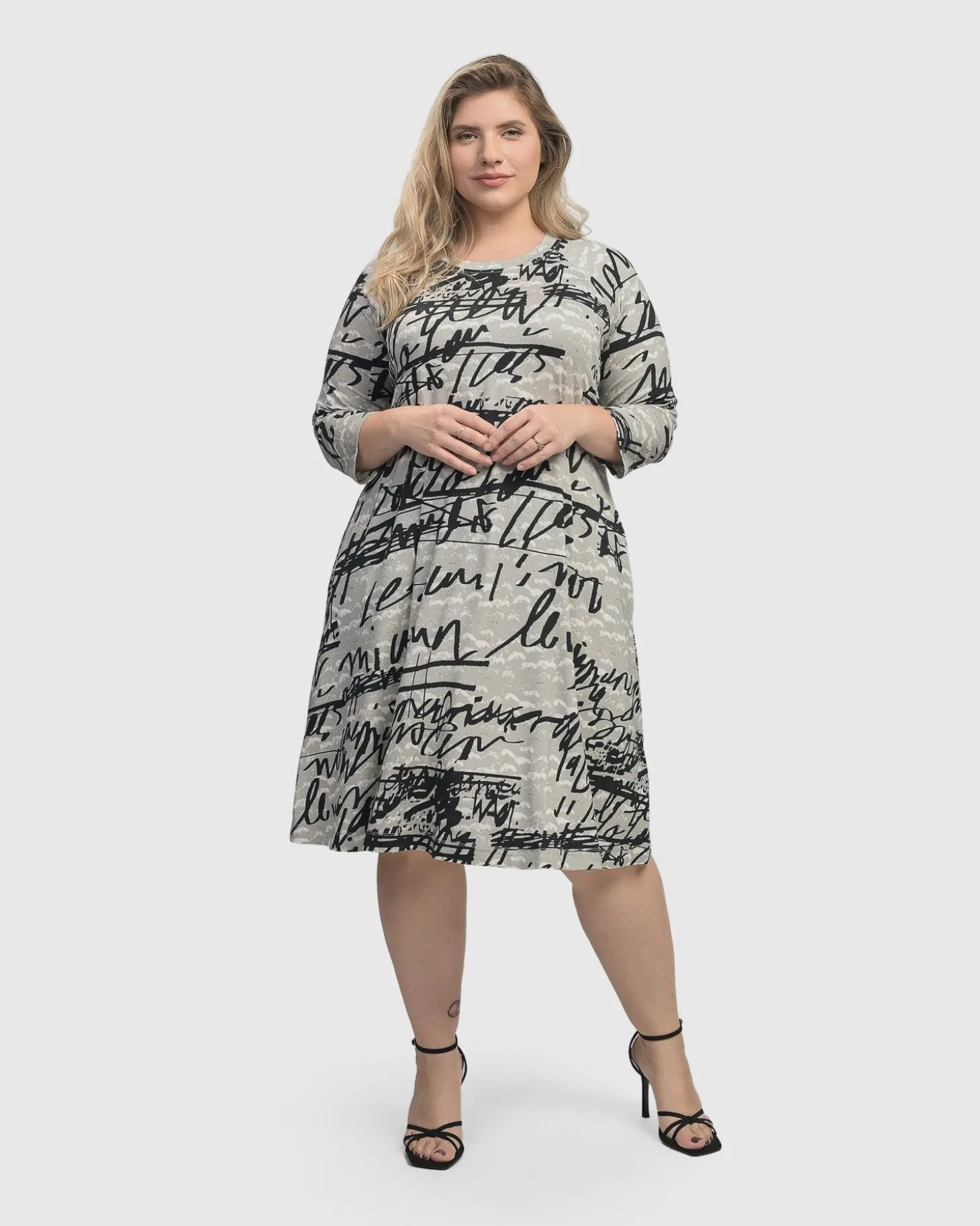 Women Alembika Flirty A Line Dress, Script